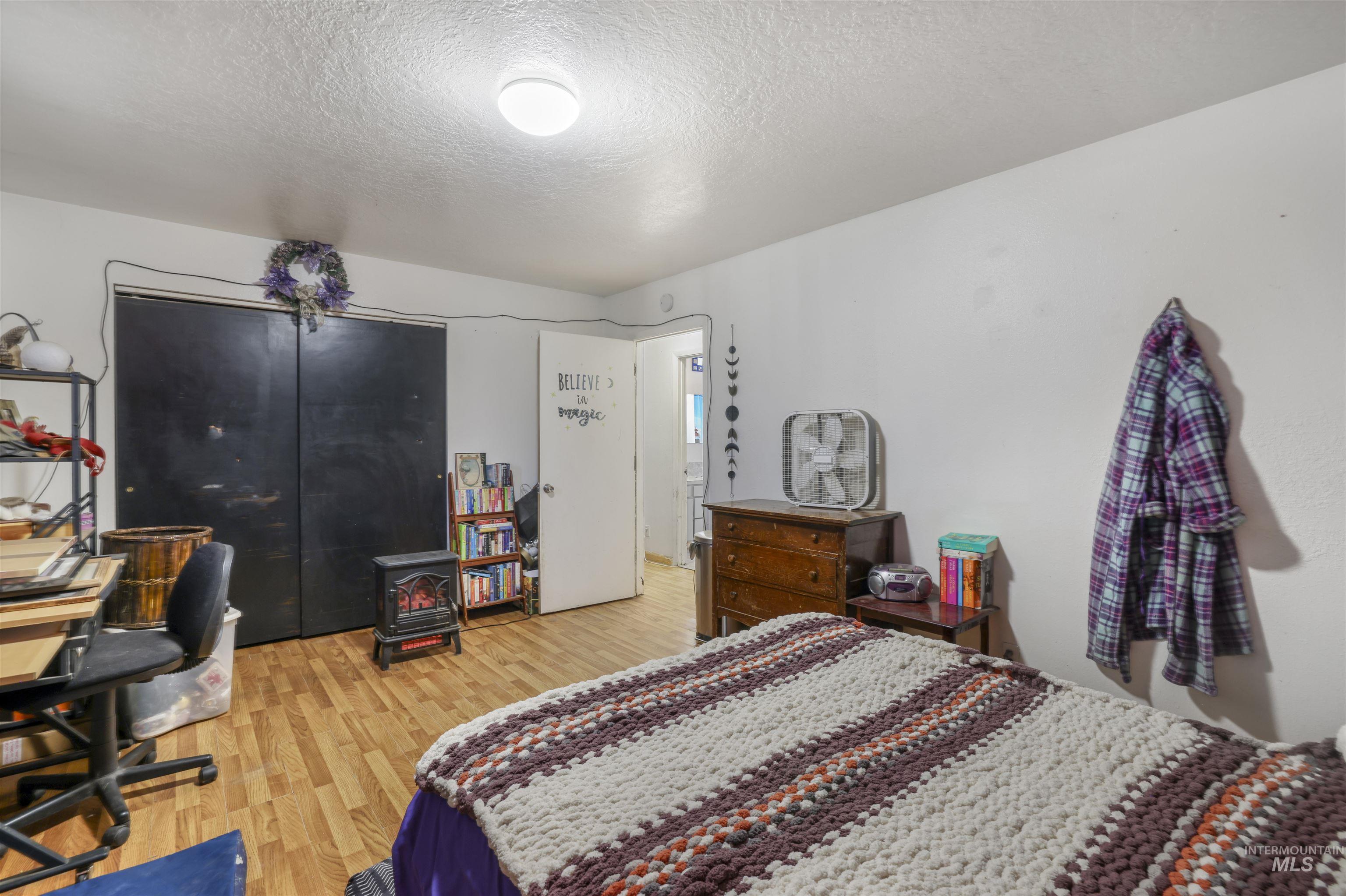 414 Heyburn Ave, Twin Falls, Idaho 83301, 4 Bedrooms, 2 Bathrooms, Residential For Sale, Price $326,000, 98968479