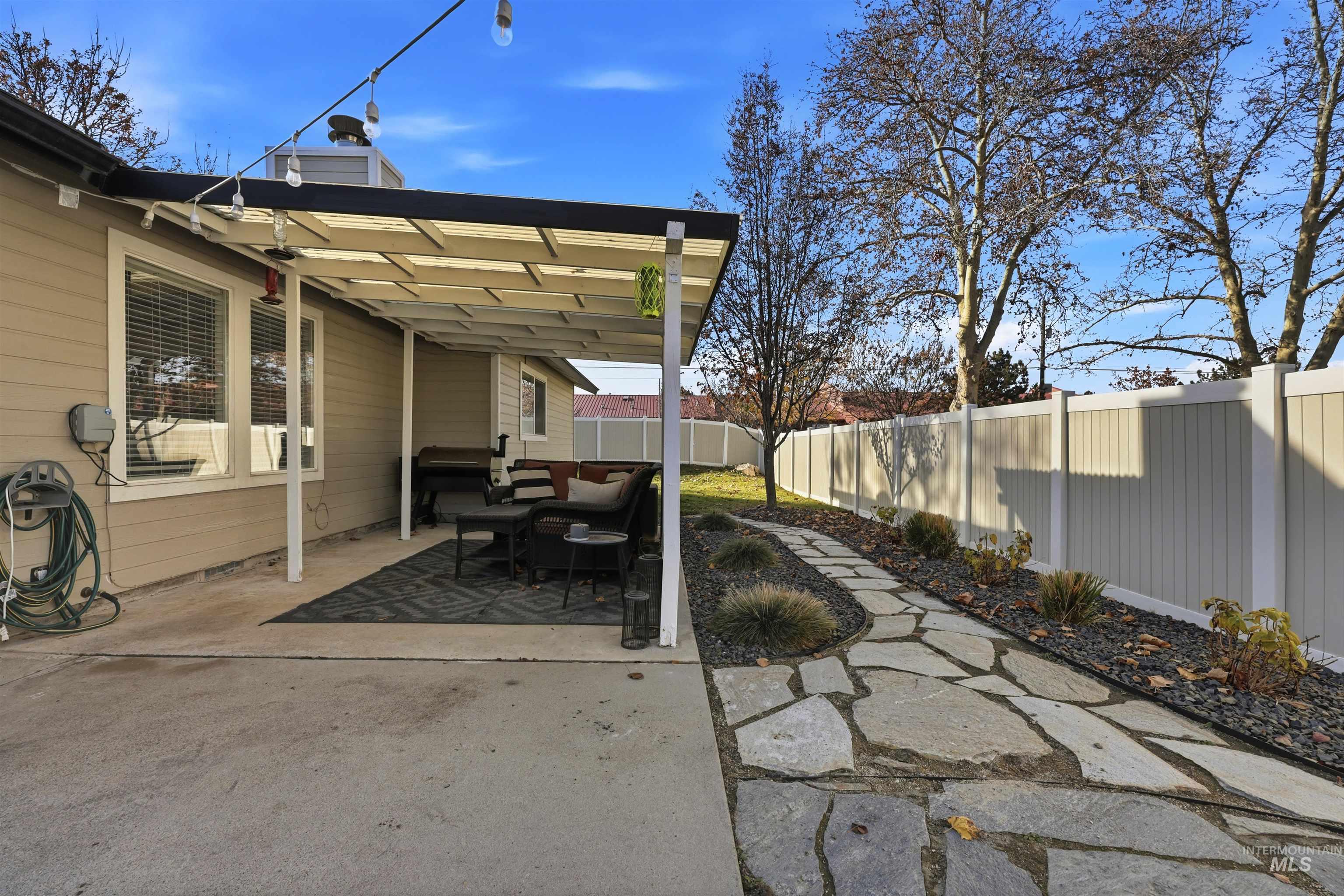 11078 W Tidewater Ct, Boise, Idaho 83713, 3 Bedrooms, 2 Bathrooms, Residential For Sale, Price $449,900, 98968480