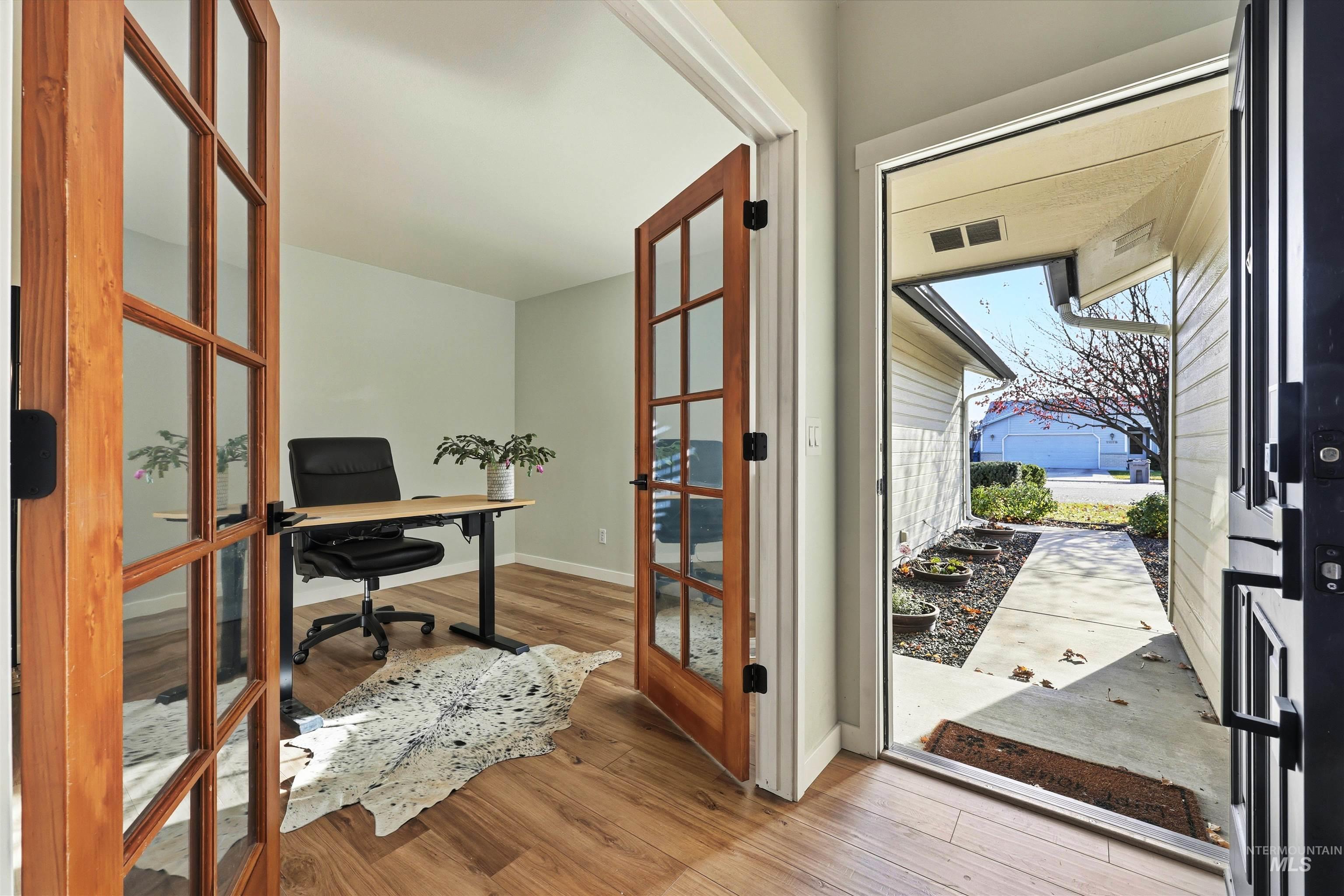 11078 W Tidewater Ct, Boise, Idaho 83713, 3 Bedrooms, 2 Bathrooms, Residential For Sale, Price $449,900, 98968480