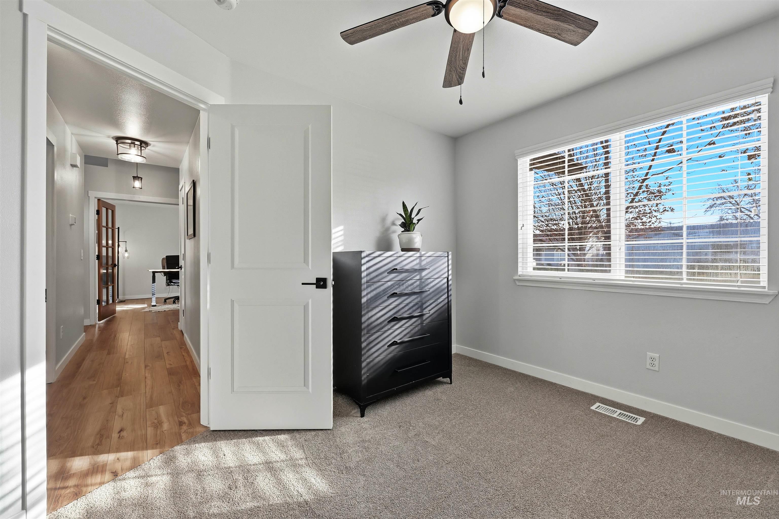 11078 W Tidewater Ct, Boise, Idaho 83713, 3 Bedrooms, 2 Bathrooms, Residential For Sale, Price $449,900, 98968480