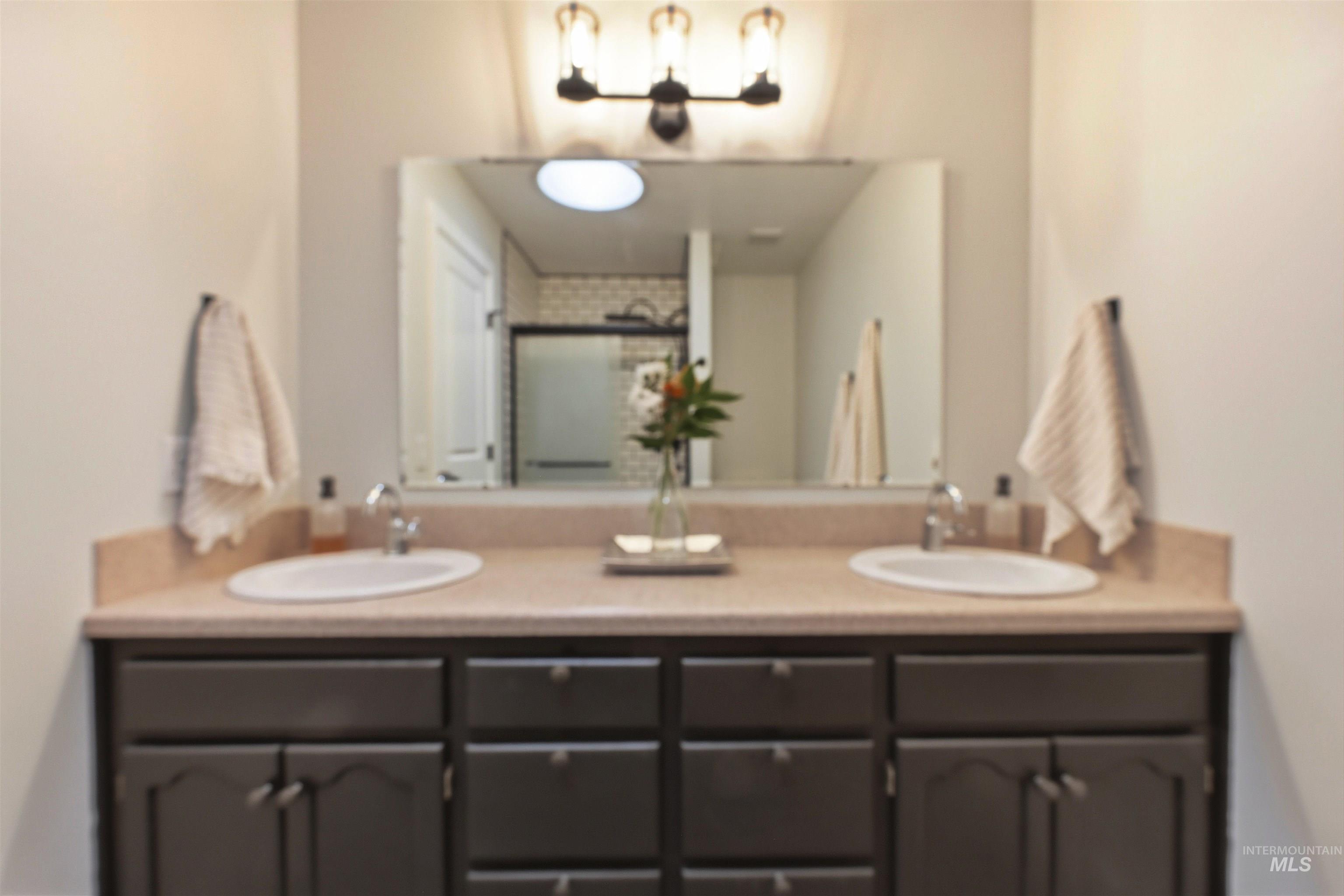 11078 W Tidewater Ct, Boise, Idaho 83713, 3 Bedrooms, 2 Bathrooms, Residential For Sale, Price $449,900, 98968480