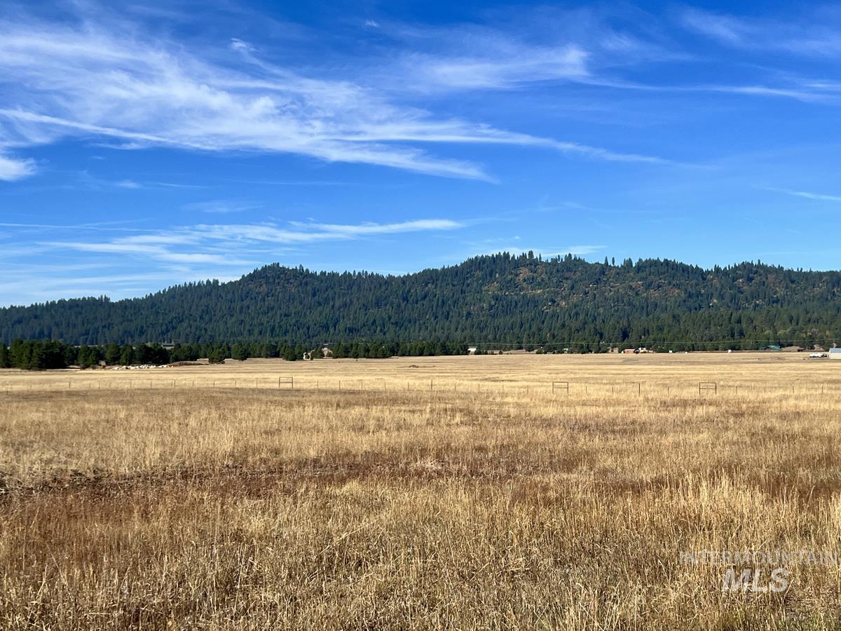 L10 Philadelphia Lane, Cascade, Idaho 83611, Land For Sale, Price $172,000, 98968482