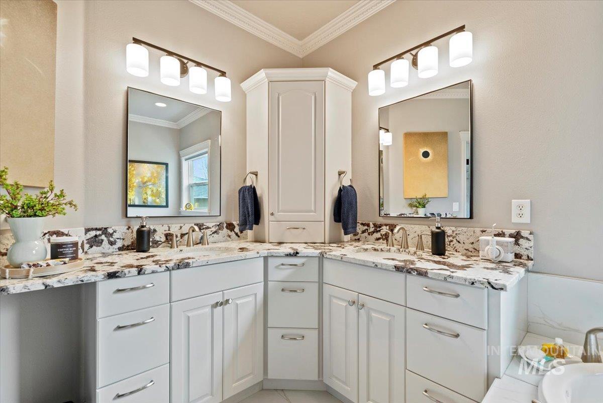 4034 St James Loop, Nampa, Idaho 83687, 4 Bedrooms, 2.5 Bathrooms, Residential For Sale, Price $1,499,950, 98968483