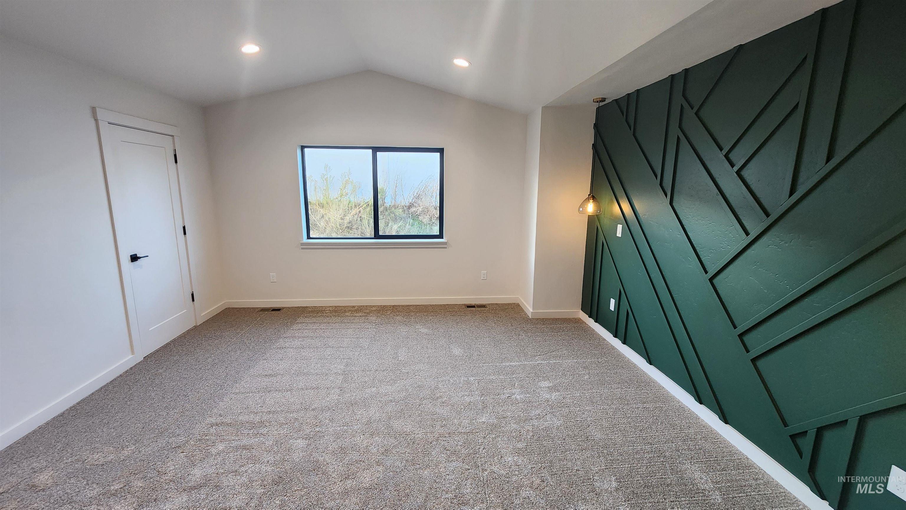 1733 Canyon Crest Way, Lewiston, Idaho 83501, 3 Bedrooms, 2.5 Bathrooms, Residential For Sale, Price $595,000, 98968484