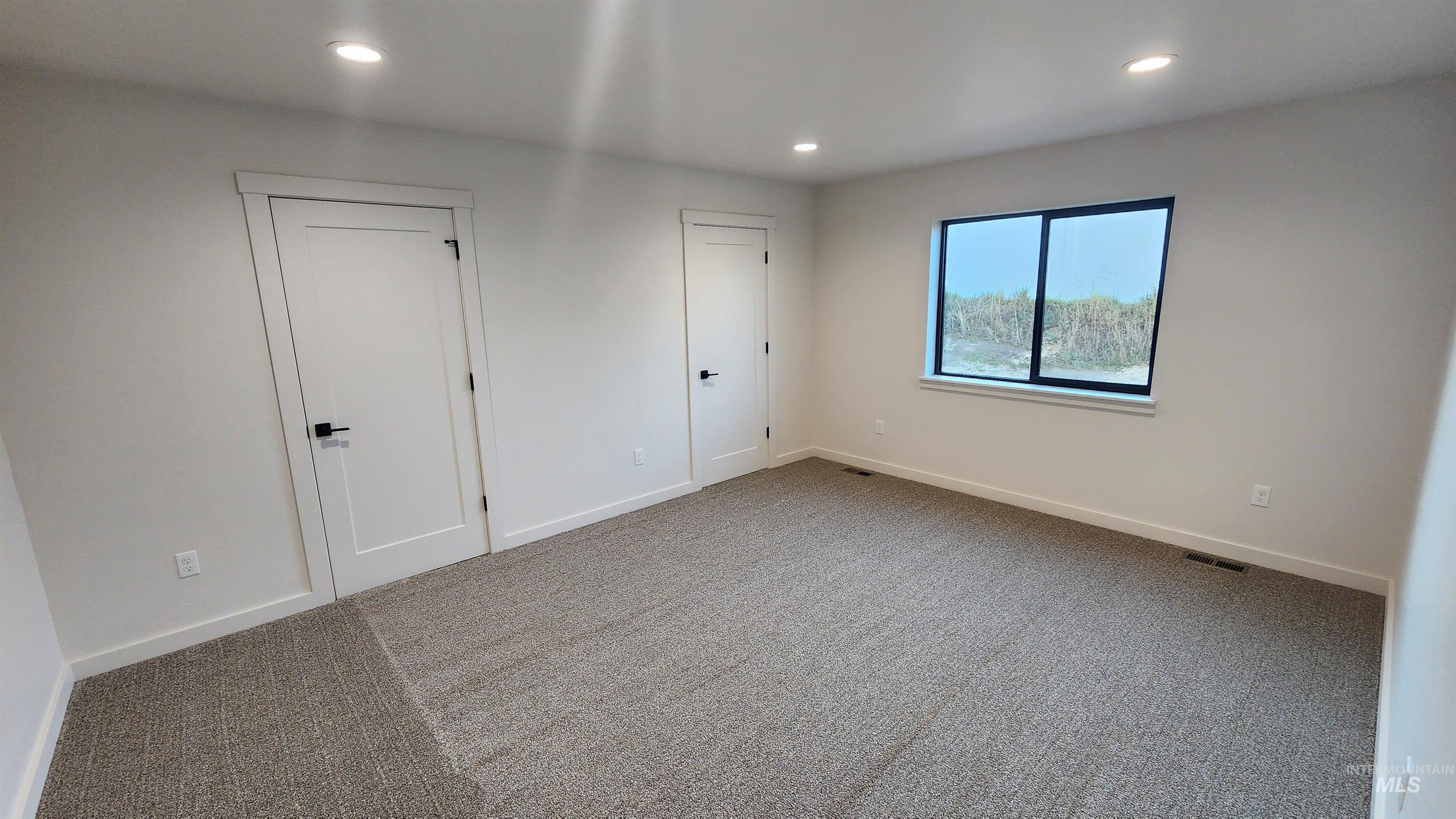 1733 Canyon Crest Way, Lewiston, Idaho 83501, 3 Bedrooms, 2.5 Bathrooms, Residential For Sale, Price $595,000, 98968484