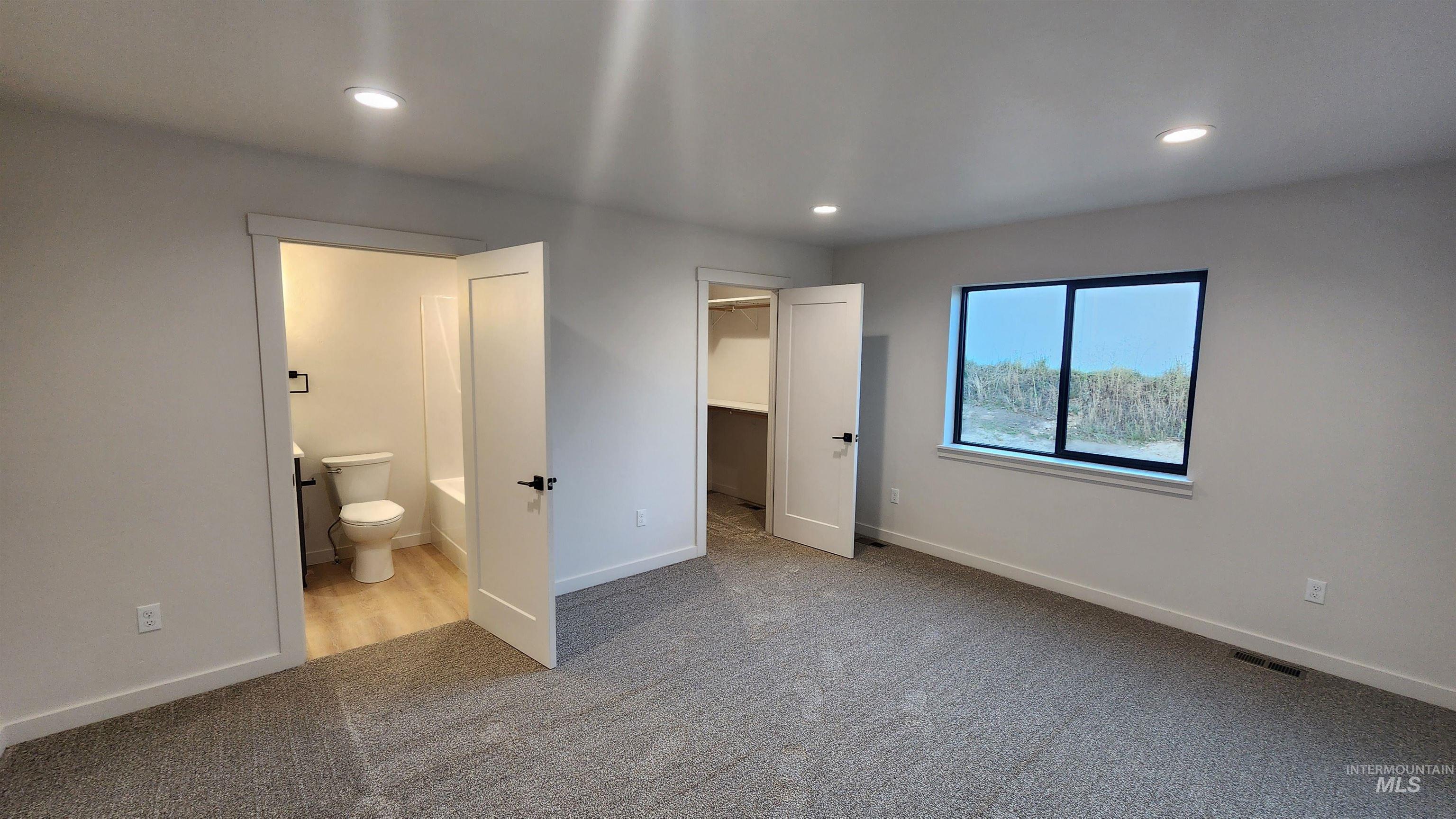 1733 Canyon Crest Way, Lewiston, Idaho 83501, 3 Bedrooms, 2.5 Bathrooms, Residential For Sale, Price $595,000, 98968484