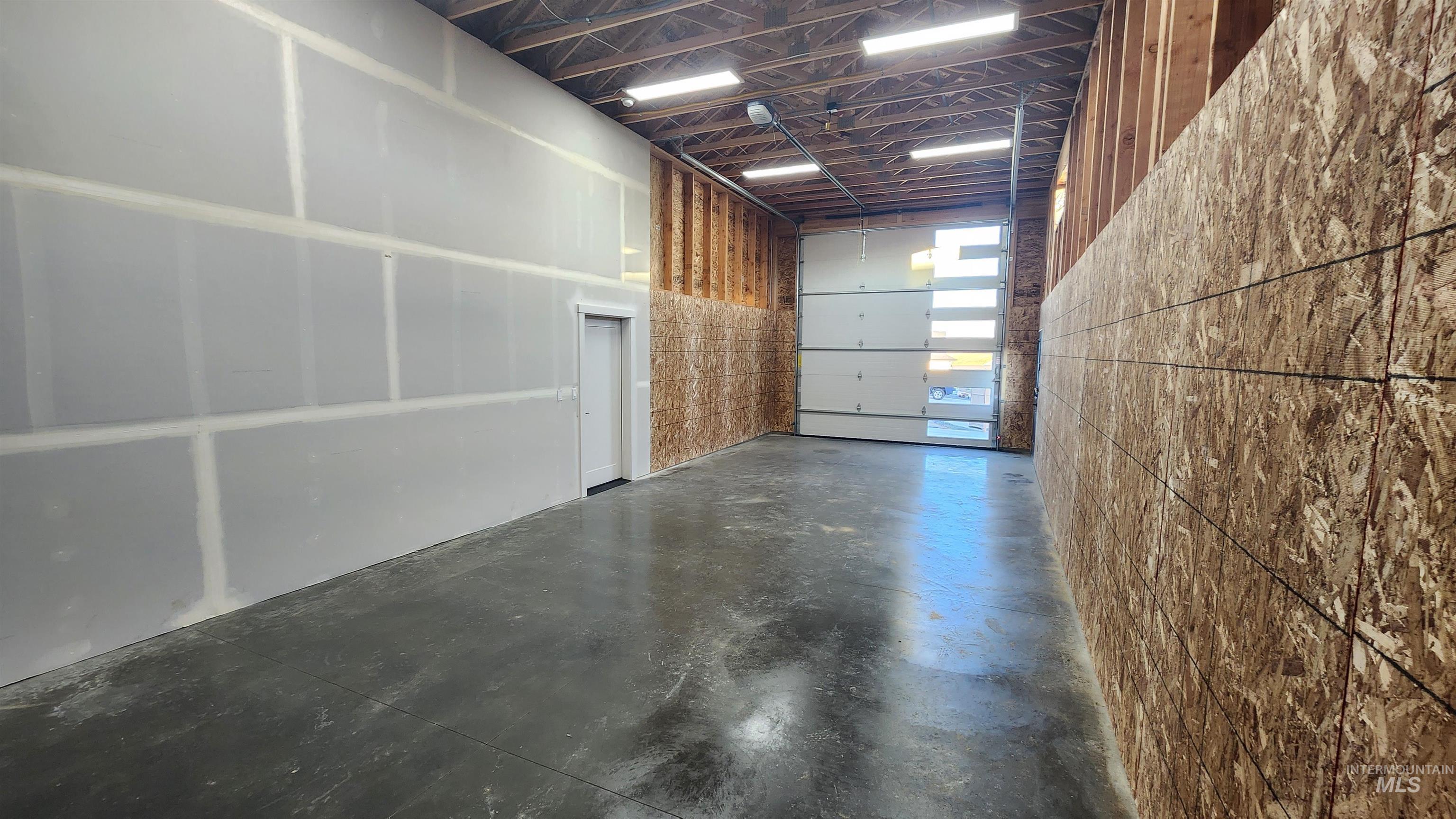 1733 Canyon Crest Way, Lewiston, Idaho 83501, 3 Bedrooms, 2.5 Bathrooms, Residential For Sale, Price $595,000, 98968484