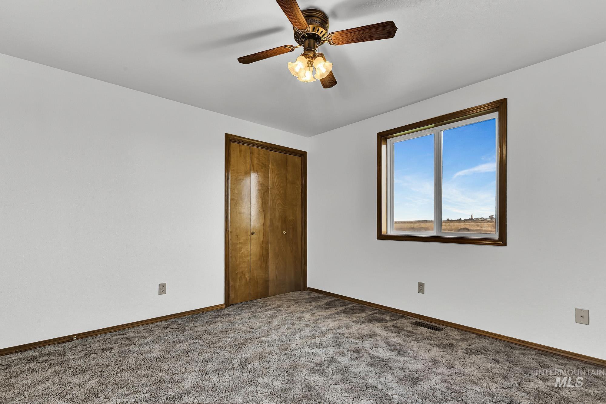 4675 SW Lark Dr, Mountain Home, Idaho 83647, 3 Bedrooms, 2 Bathrooms, Residential For Sale, Price $865,000, 98968503