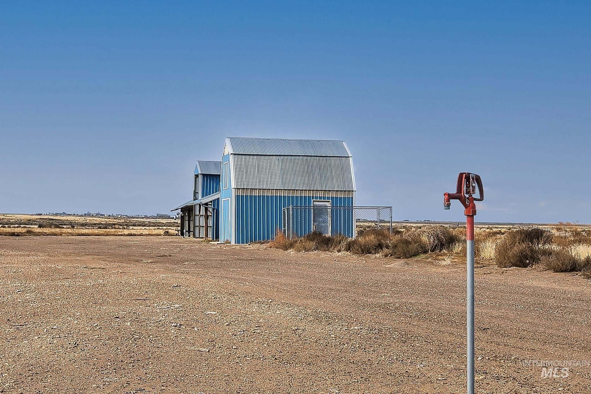 4675 SW Lark Dr, Mountain Home, Idaho 83647, 3 Bedrooms, 2 Bathrooms, Residential For Sale, Price $865,000, 98968503