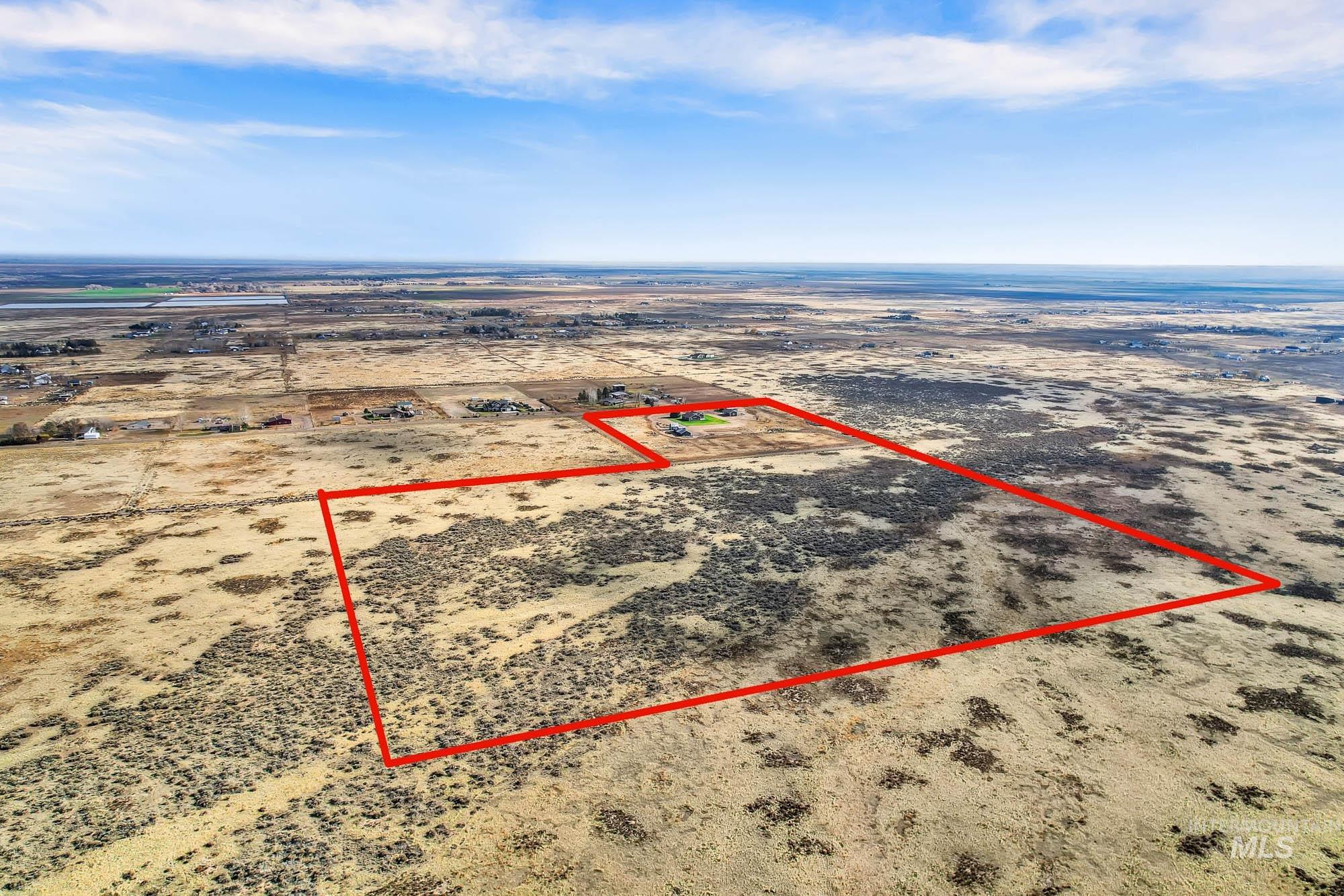 4675 SW Lark Dr, Mountain Home, Idaho 83647, 3 Bedrooms, 2 Bathrooms, Residential For Sale, Price $865,000, 98968503