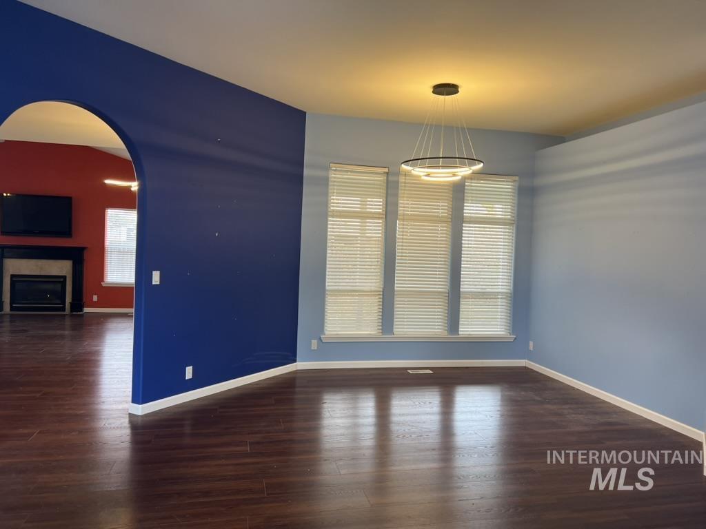 1133 N Torrey Pines, Eagle, Idaho 83616, 4 Bedrooms, 2 Bathrooms, Residential For Sale, Price $599,900, 98968506