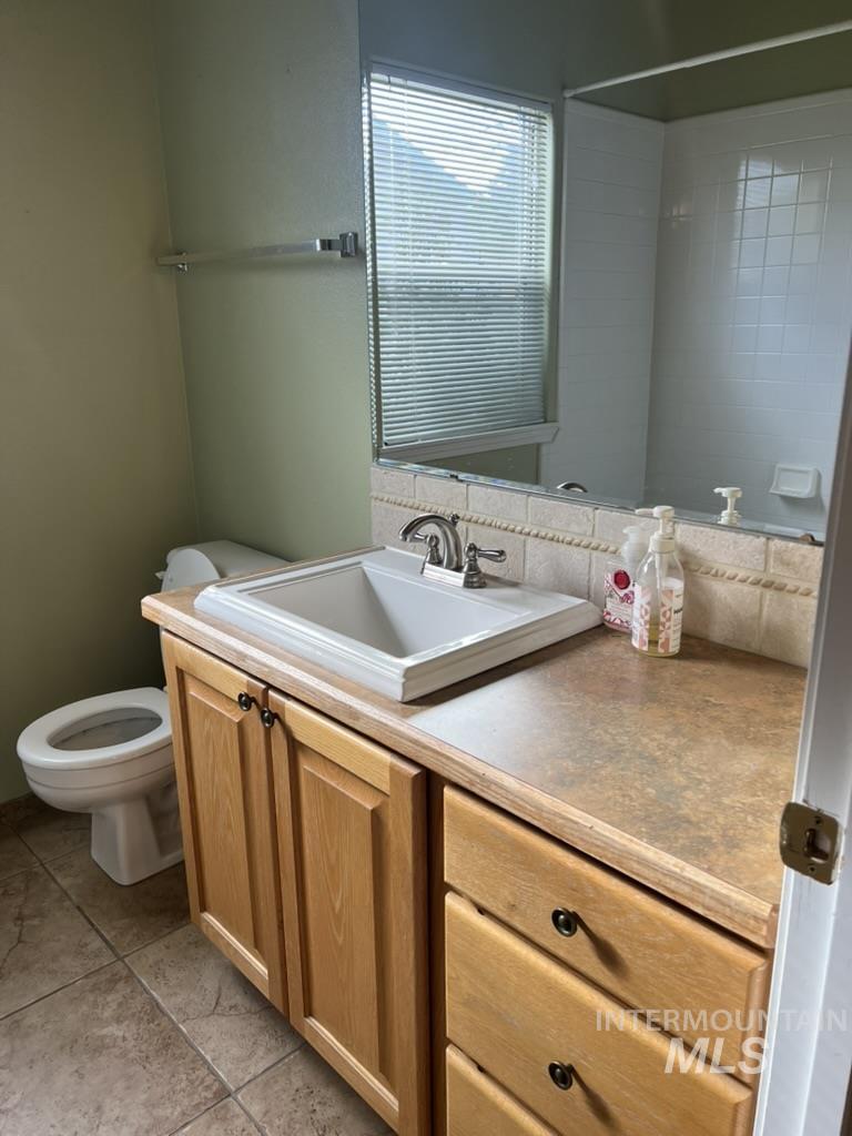 1133 N Torrey Pines, Eagle, Idaho 83616, 4 Bedrooms, 2 Bathrooms, Residential For Sale, Price $599,900, 98968506