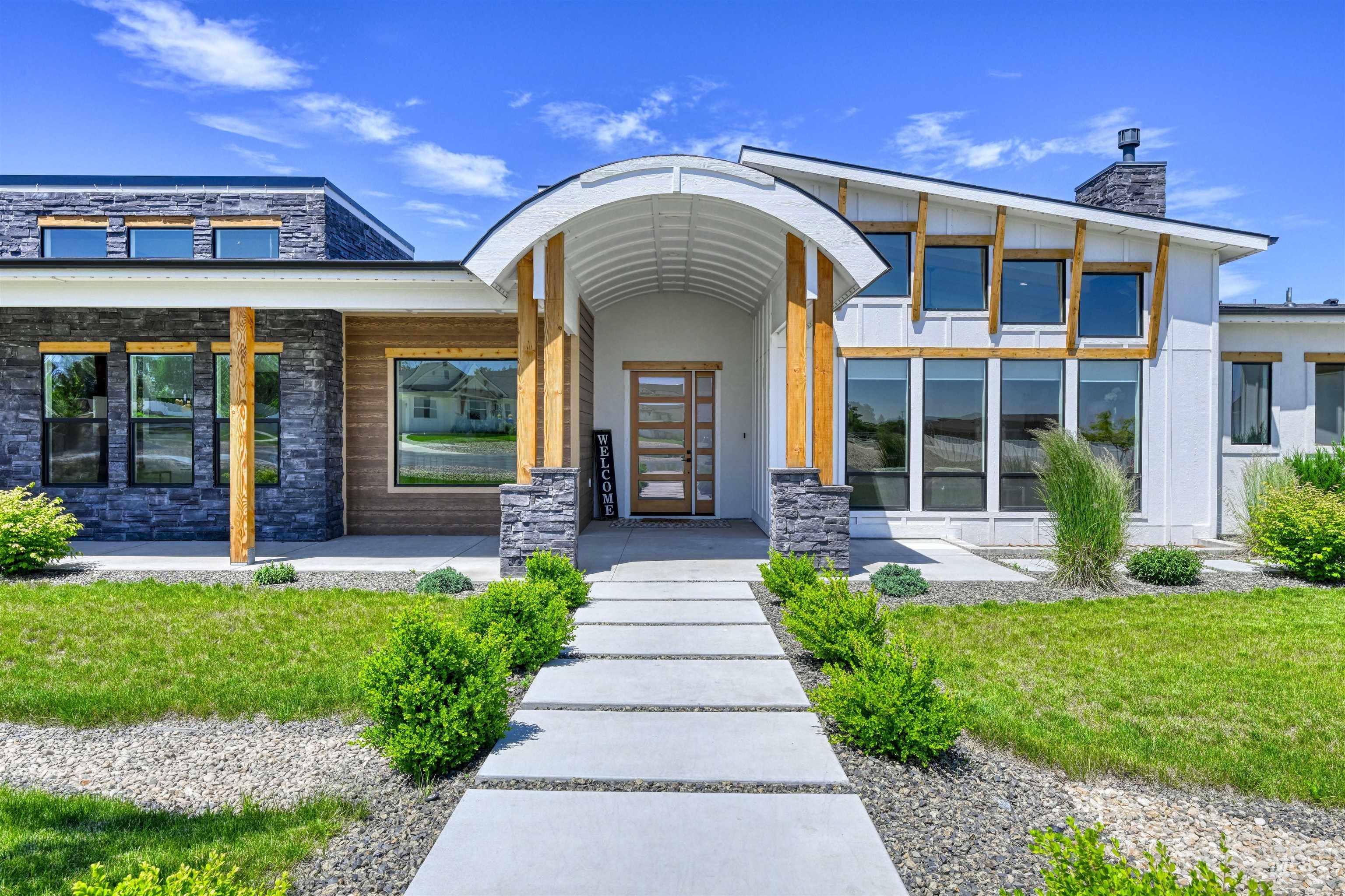 15006 Snow Mountain Dr., Caldwell, Idaho 83607, 6 Bedrooms, 4.5 Bathrooms, Residential For Sale, Price $1,489,000, 98968509