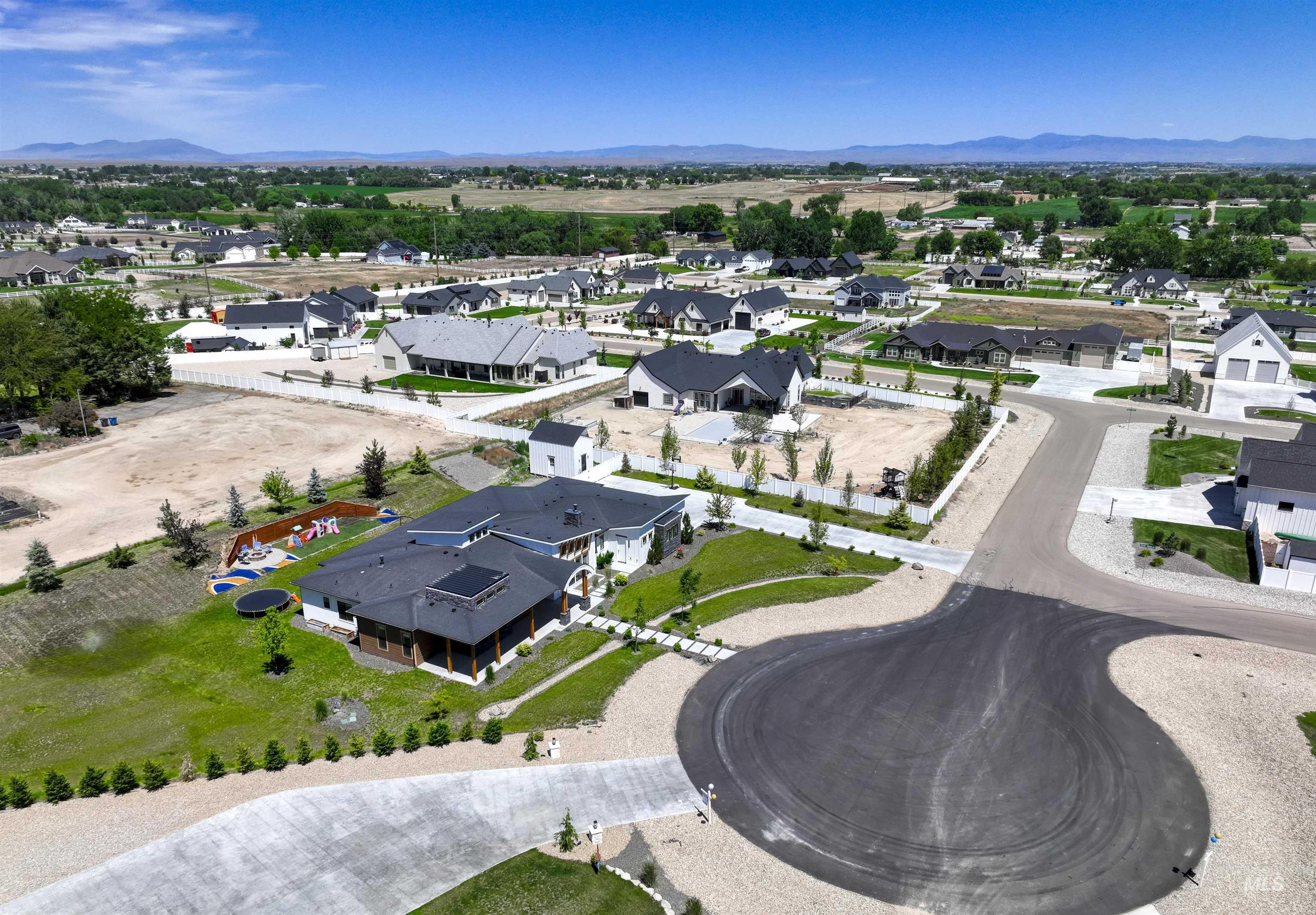 15006 Snow Mountain Dr., Caldwell, Idaho 83607, 6 Bedrooms, 4.5 Bathrooms, Residential For Sale, Price $1,489,000, 98968509
