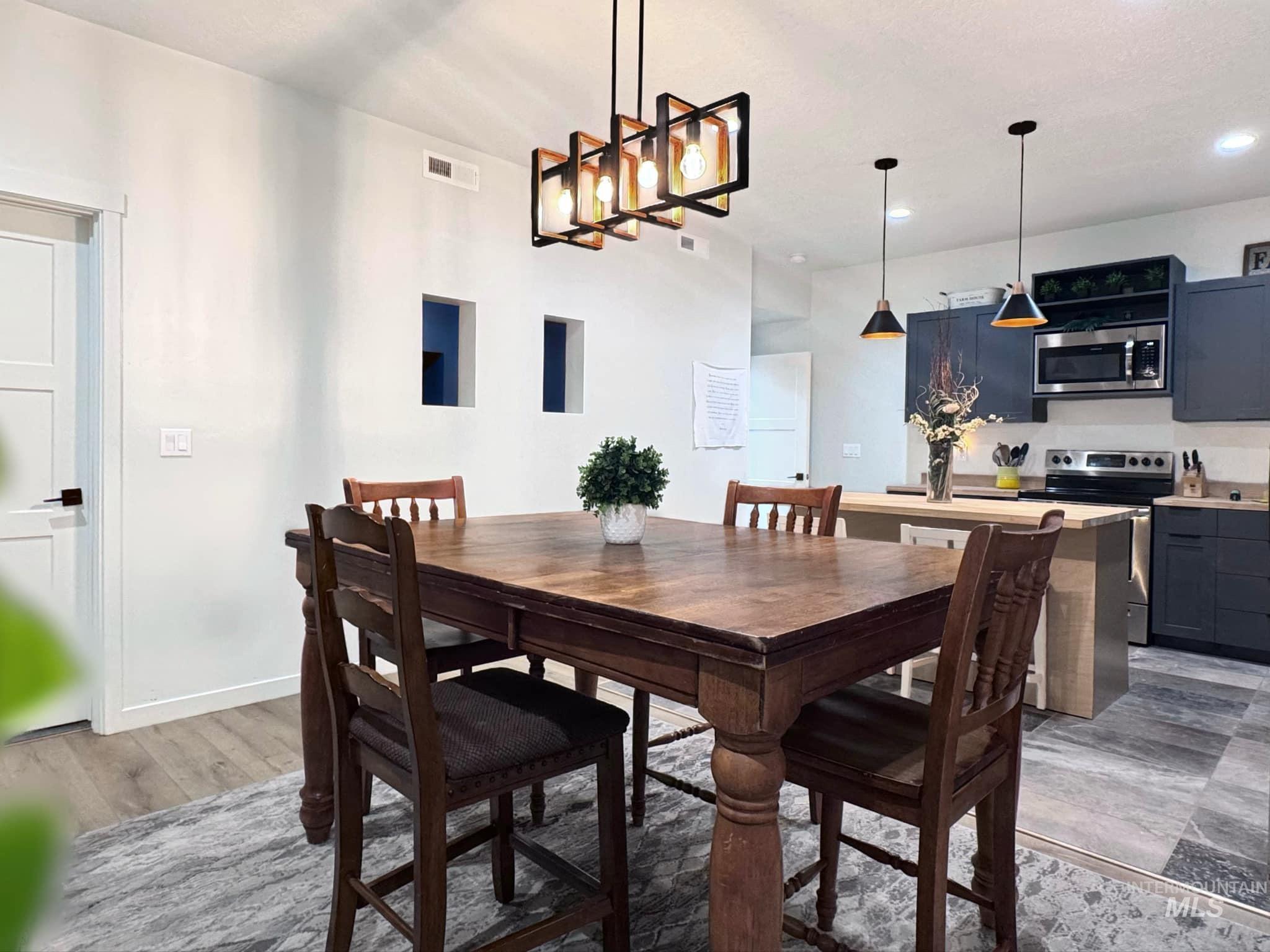 15006 Snow Mountain Dr., Caldwell, Idaho 83607, 6 Bedrooms, 4.5 Bathrooms, Residential For Sale, Price $1,489,000, 98968509