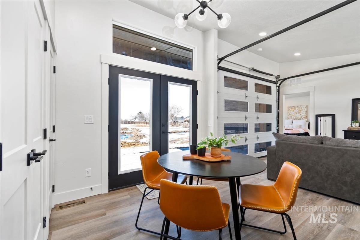 362 W London Street, Middleton, Idaho 83644, 2 Bedrooms, 2 Bathrooms, Rental For Rent, Price $1,800,MLS 98968510