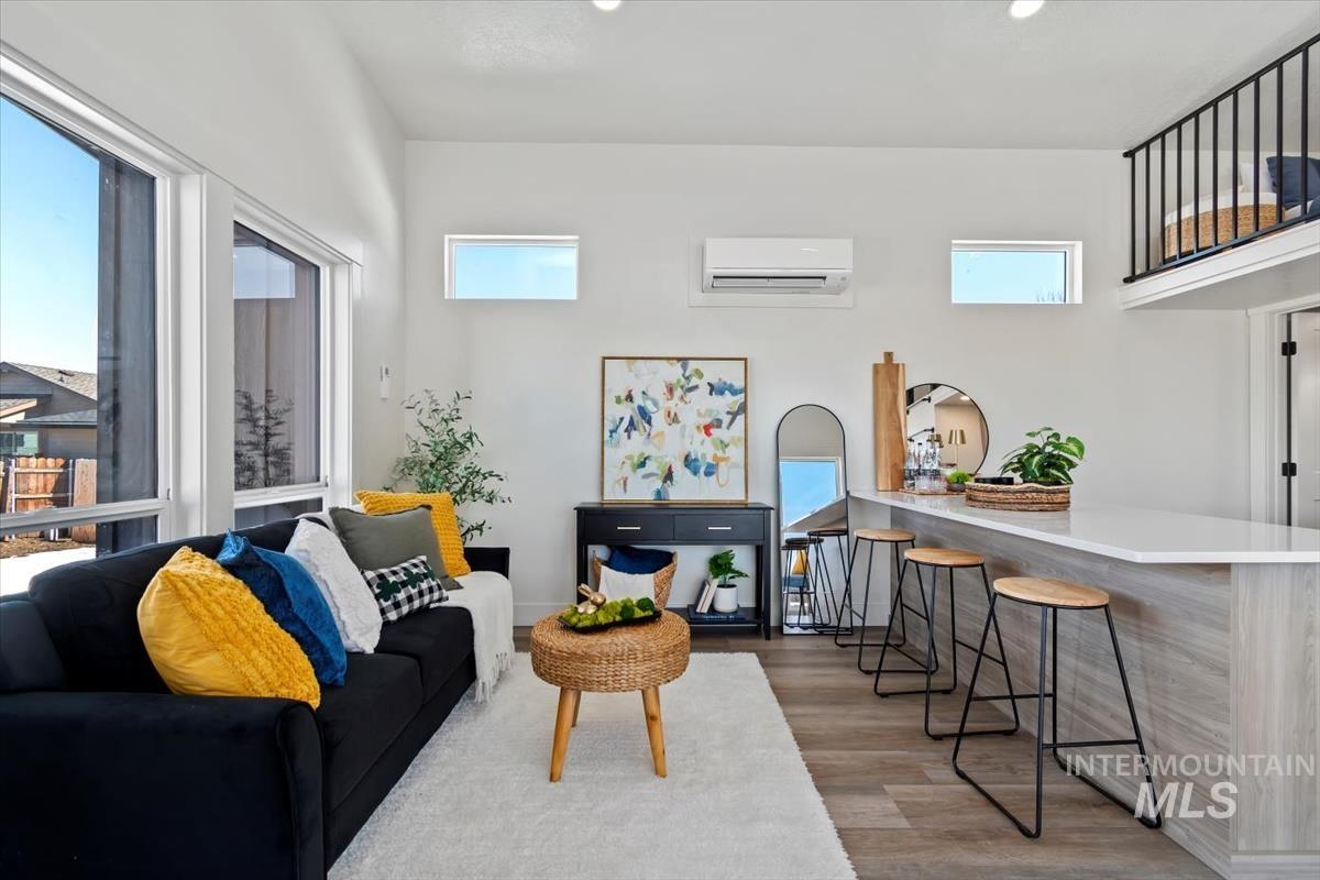 362 W London Street, Middleton, Idaho 83644, 2 Bedrooms, 2 Bathrooms, Rental For Rent, Price $1,800,MLS 98968510