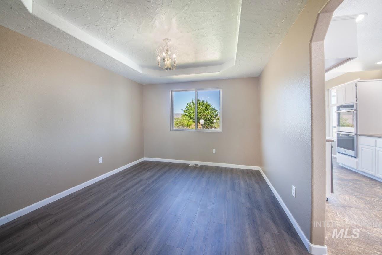 2975 Dove Dr, Clarkston, Washington 99403, 6 Bedrooms, 3.5 Bathrooms, Residential For Sale, Price $509,000, 98968518