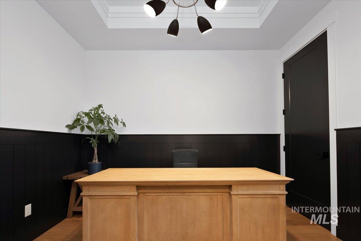 2735 N Fruniz Ave, Eagle, Idaho 83616, 4 Bedrooms, 3.5 Bathrooms, Residential For Sale, Price $1,189,000, 98968524