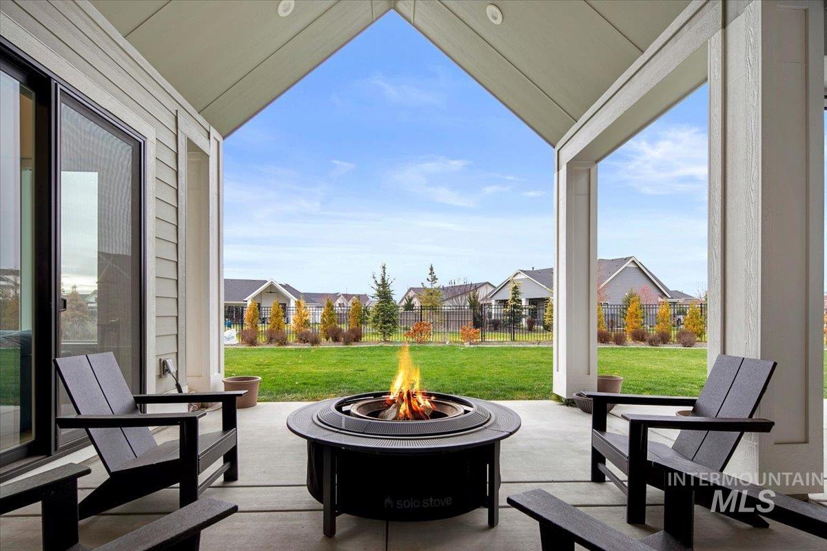 2735 N Fruniz Ave, Eagle, Idaho 83616, 4 Bedrooms, 3.5 Bathrooms, Residential For Sale, Price $1,189,000, 98968524