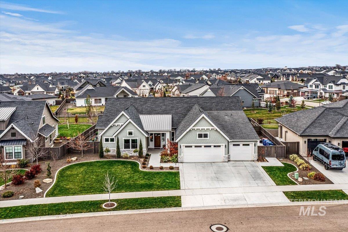 2735 N Fruniz Ave, Eagle, Idaho 83616, 4 Bedrooms, 3.5 Bathrooms, Residential For Sale, Price $1,189,000, 98968524