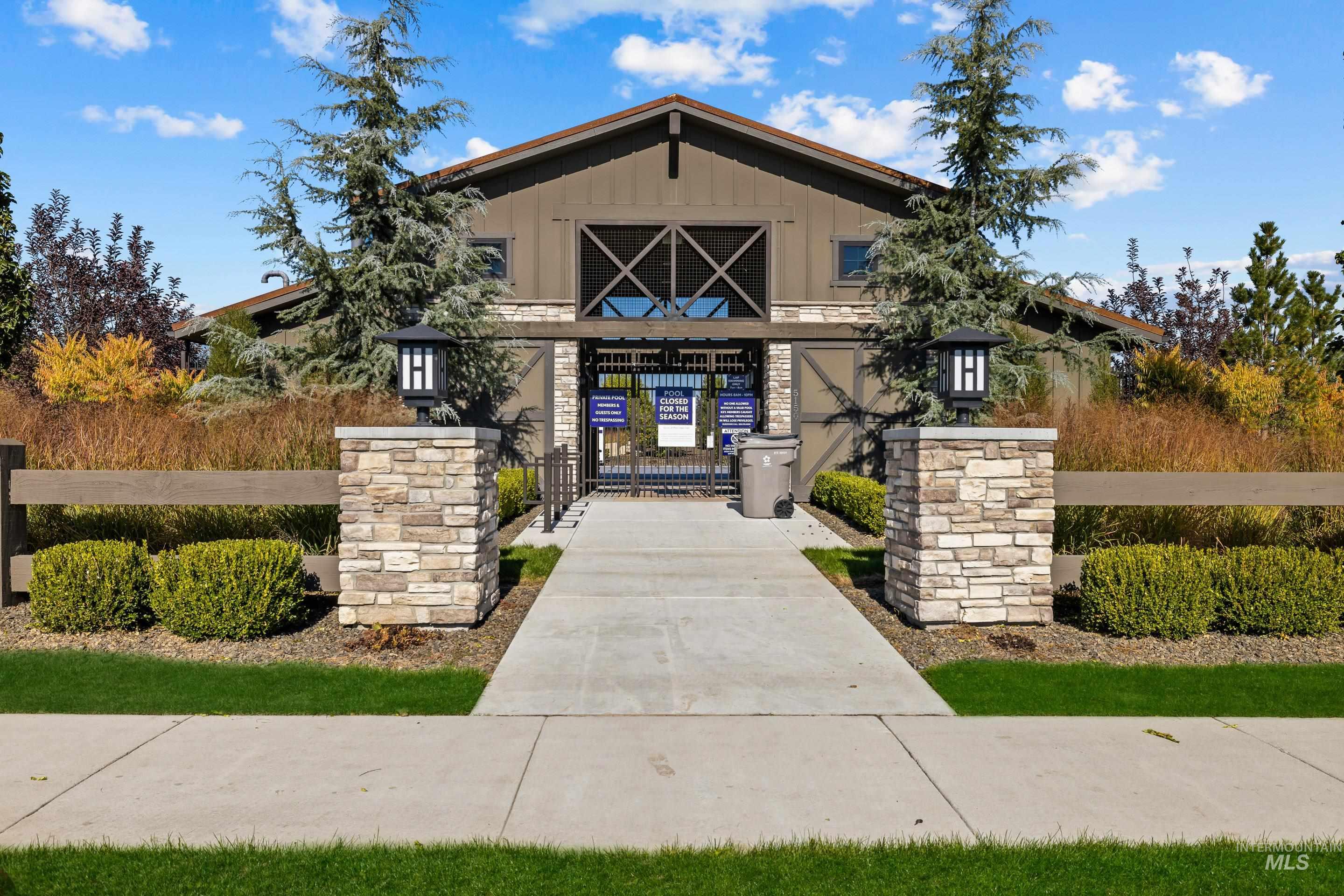 2735 N Fruniz Ave, Eagle, Idaho 83616, 4 Bedrooms, 3.5 Bathrooms, Residential For Sale, Price $1,189,000, 98968524