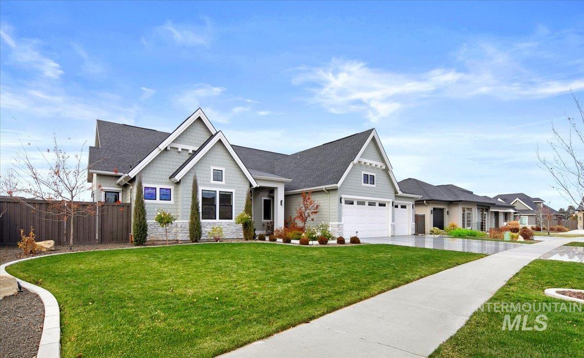 2735 N Fruniz Ave, Eagle, Idaho 83616, 4 Bedrooms, 3.5 Bathrooms, Residential For Sale, Price $1,189,000, 98968524