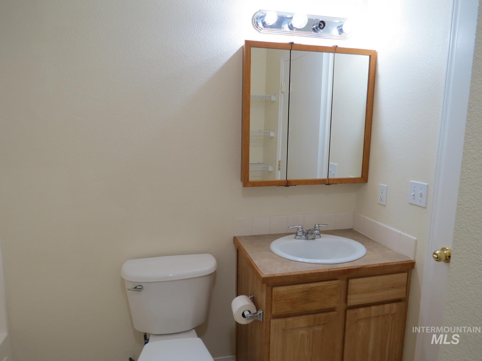 13802 Judson Street, Caldwell, Idaho 83607, 3 Bedrooms, 2 Bathrooms, Residential For Sale, Price $349,900, 98968525