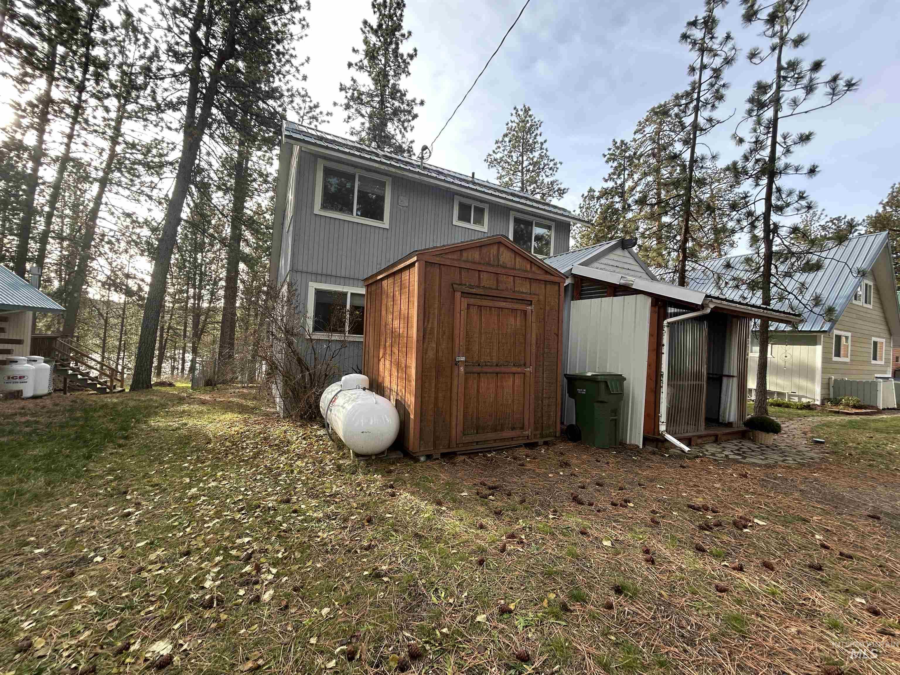 314 Lapwai St., Winchester, Idaho 83555, 2 Bedrooms, 2 Bathrooms, Residential For Sale, Price $324,900, 98968527