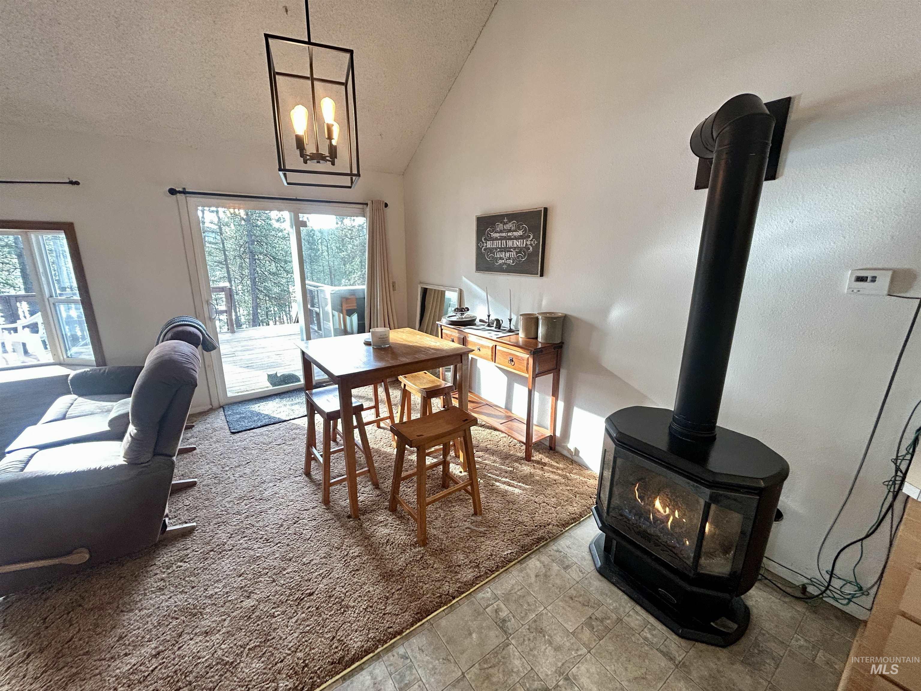 314 Lapwai St., Winchester, Idaho 83555, 2 Bedrooms, 2 Bathrooms, Residential For Sale, Price $324,900, 98968527