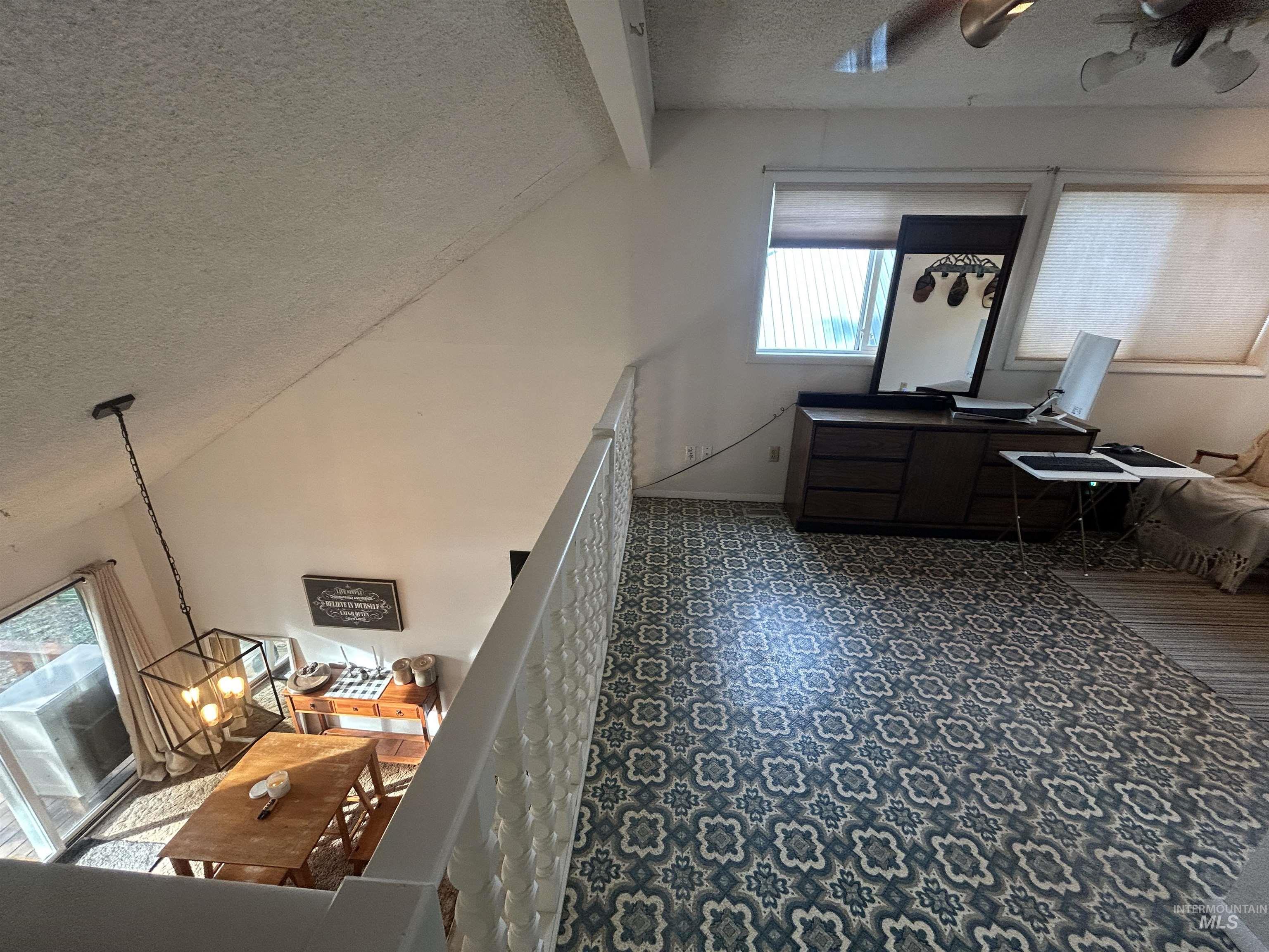 314 Lapwai St., Winchester, Idaho 83555, 2 Bedrooms, 2 Bathrooms, Residential For Sale, Price $324,900, 98968527