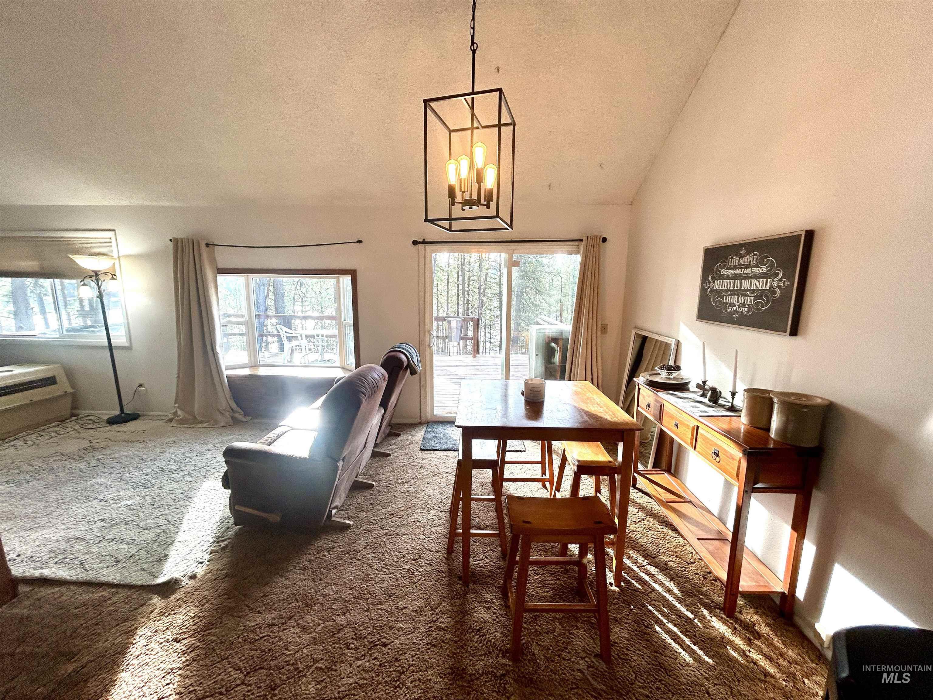 314 Lapwai St., Winchester, Idaho 83555, 2 Bedrooms, 2 Bathrooms, Residential For Sale, Price $324,900, 98968527