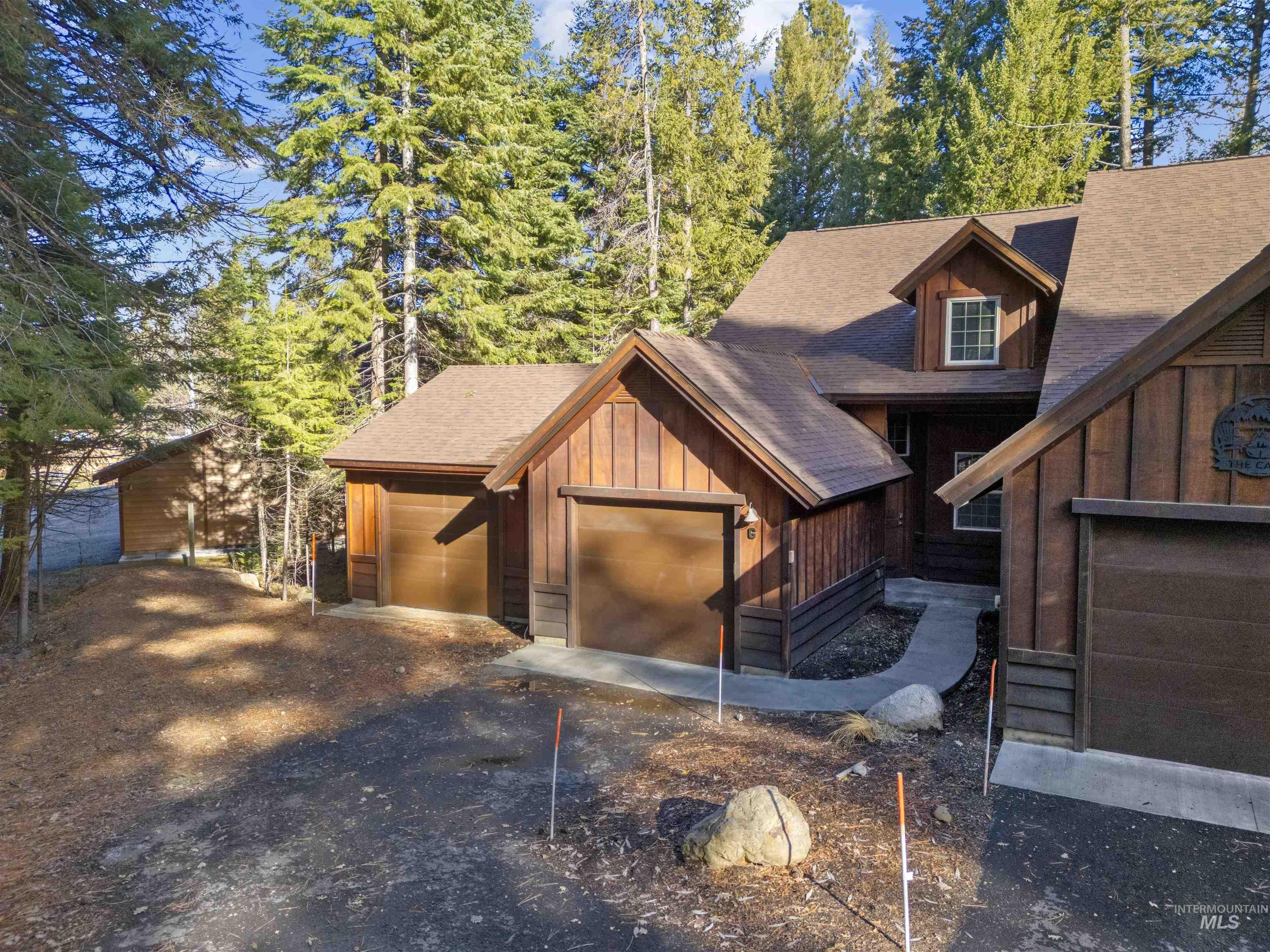 817 Reedy Lane, McCall, Idaho 83638, 3 Bedrooms, 2 Bathrooms, Residential For Sale, Price $669,900, 98968533