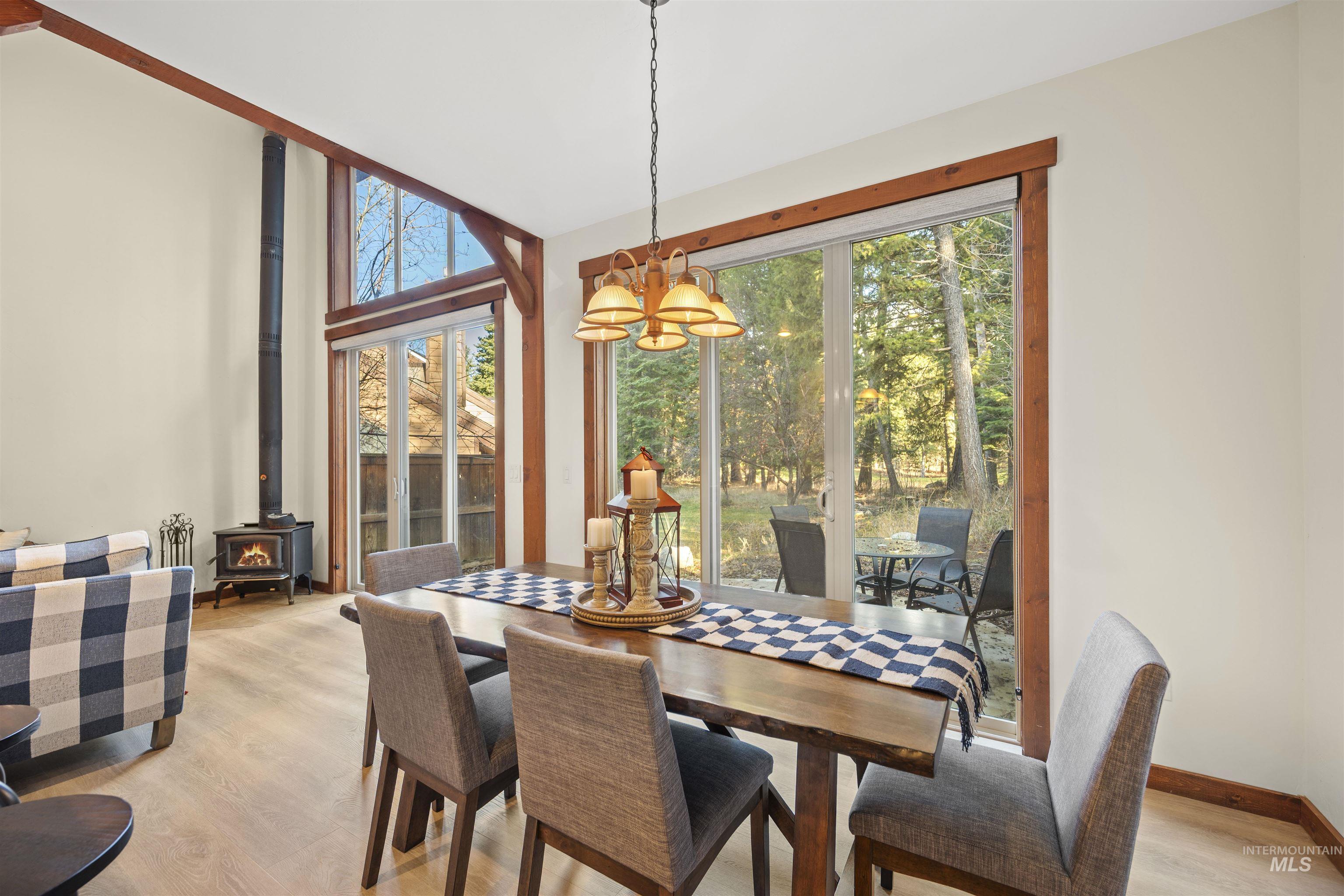 817 Reedy Lane, McCall, Idaho 83638, 3 Bedrooms, 2 Bathrooms, Residential For Sale, Price $669,900, 98968533