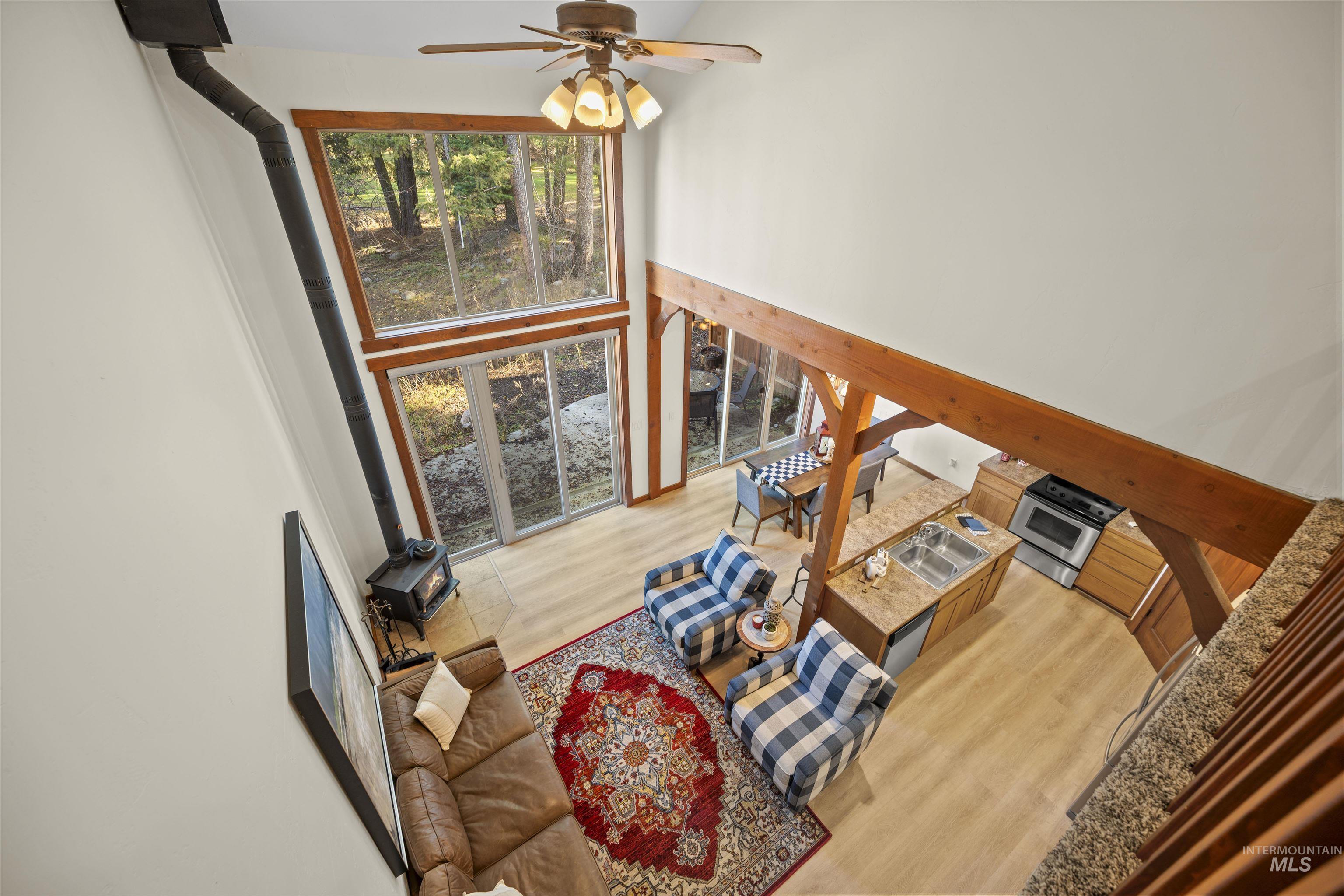 817 Reedy Lane, McCall, Idaho 83638, 3 Bedrooms, 2 Bathrooms, Residential For Sale, Price $669,900, 98968533