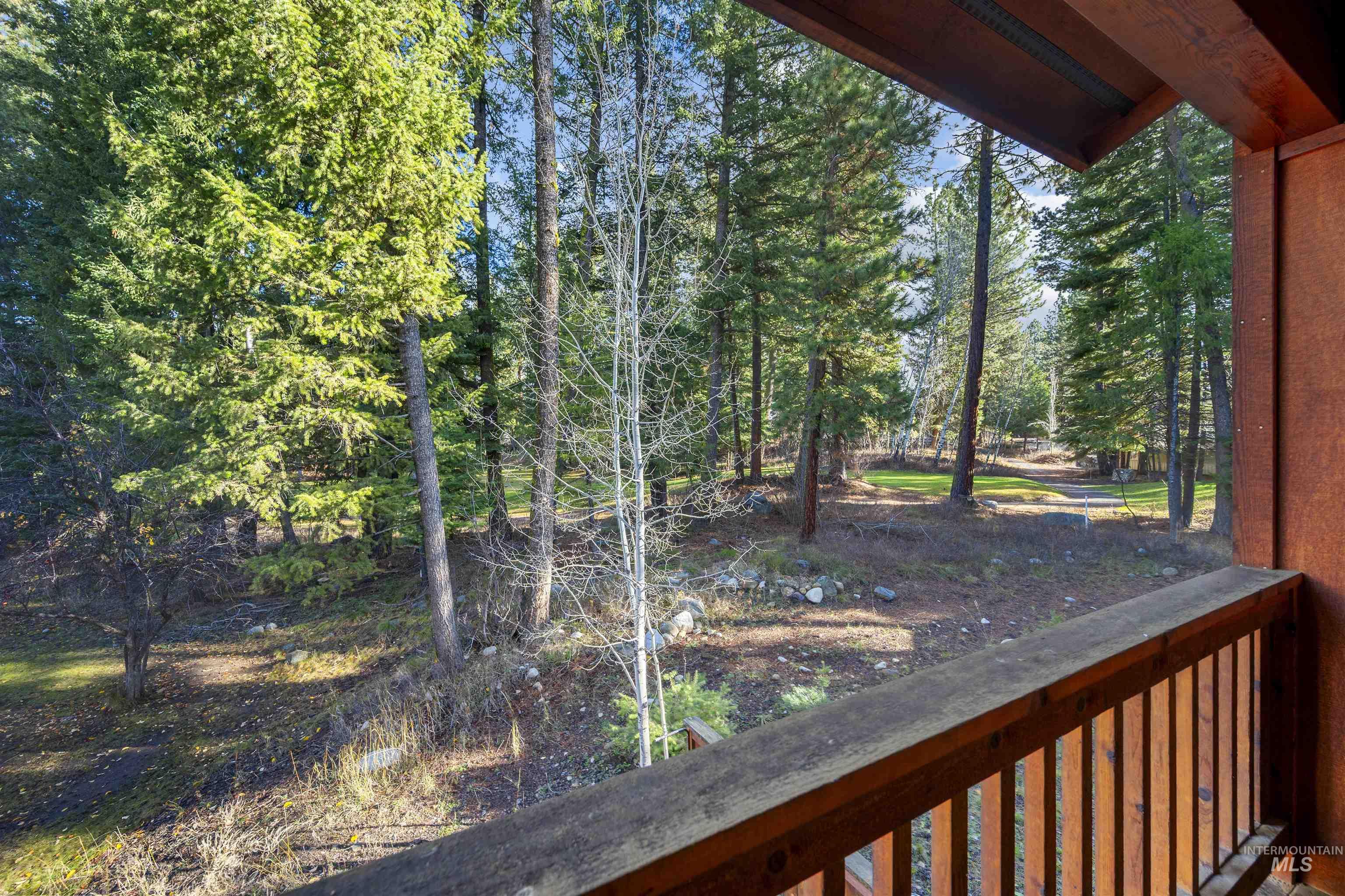 817 Reedy Lane, McCall, Idaho 83638, 3 Bedrooms, 2 Bathrooms, Residential For Sale, Price $669,900, 98968533
