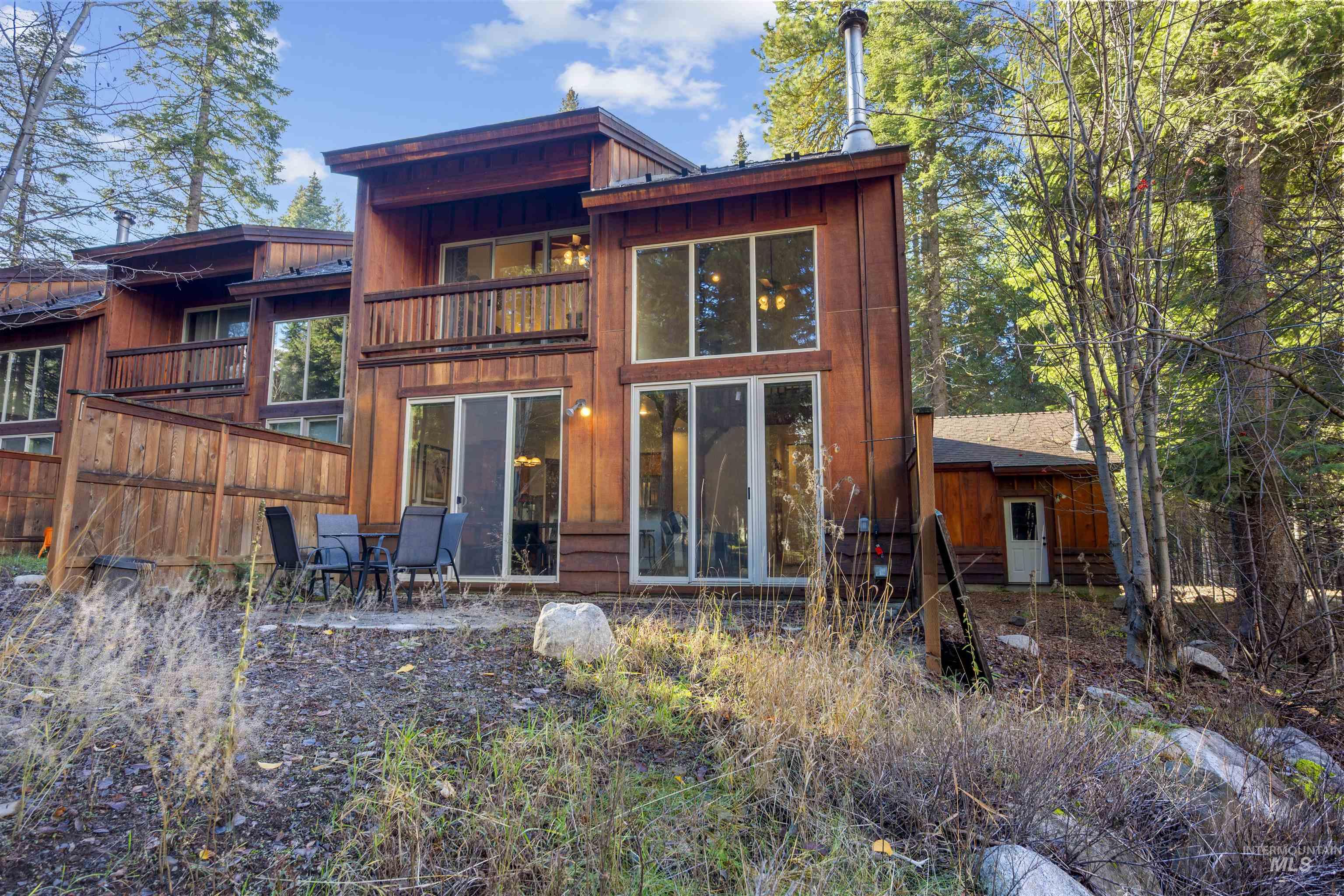 817 Reedy Lane, McCall, Idaho 83638, 3 Bedrooms, 2 Bathrooms, Residential For Sale, Price $669,900, 98968533