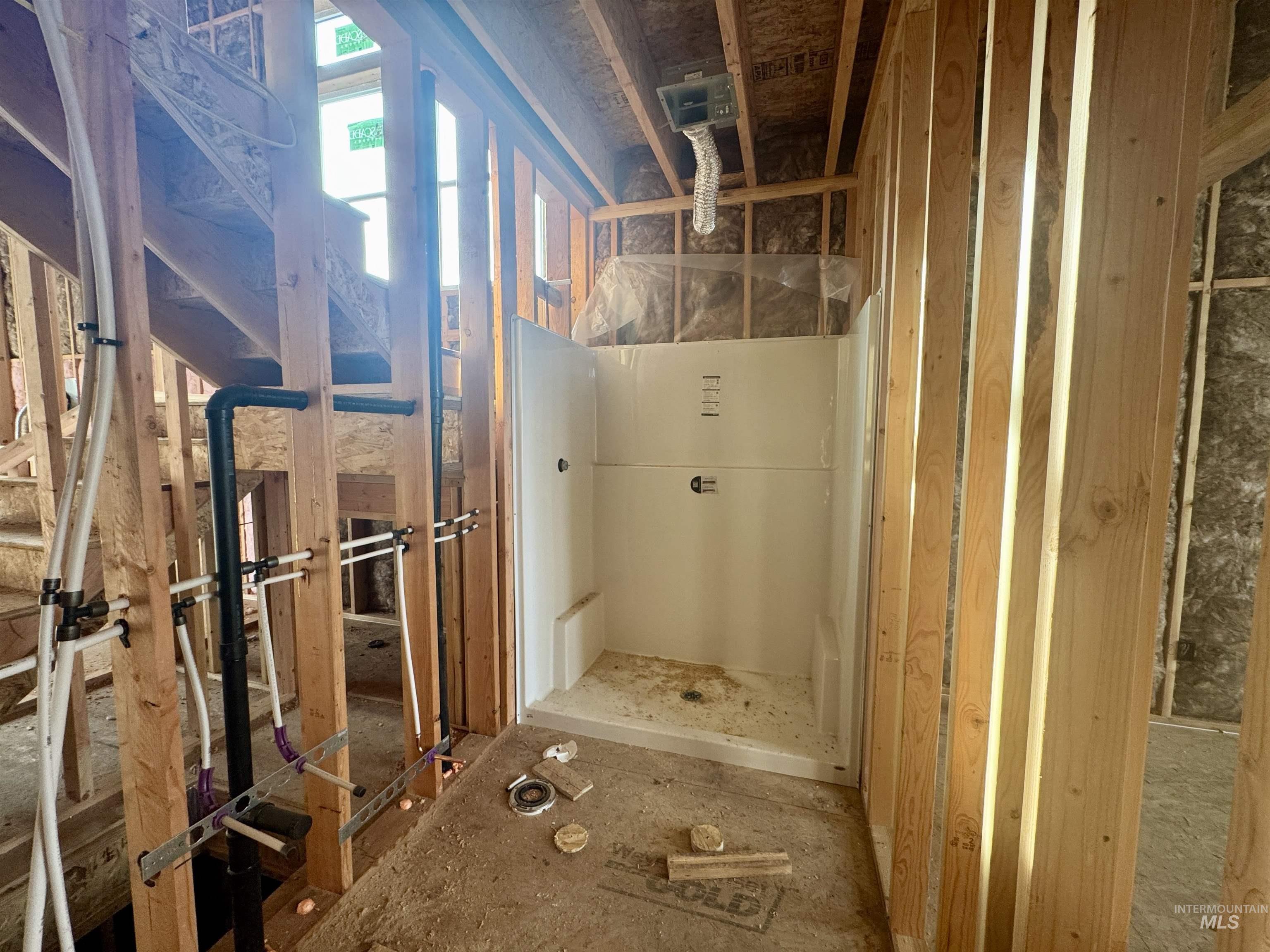 2525 E 3rd Street, Moscow, Idaho 83843, 5 Bedrooms, 3 Bathrooms, Residential For Sale, Price $779,000, 98968540