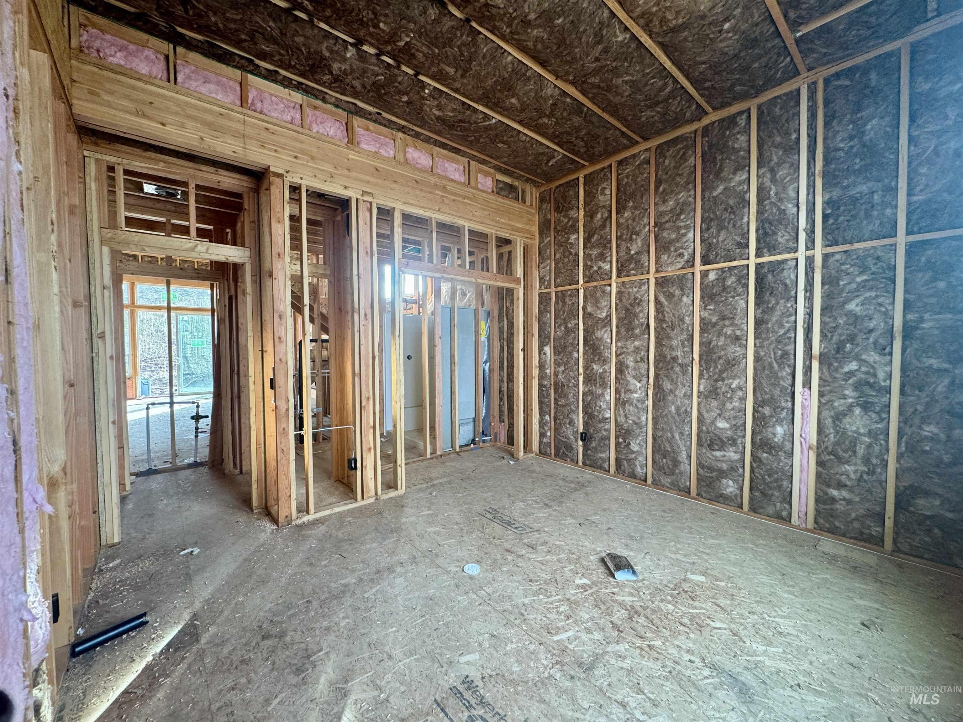 2525 E 3rd Street, Moscow, Idaho 83843, 5 Bedrooms, 3 Bathrooms, Residential For Sale, Price $779,000, 98968540