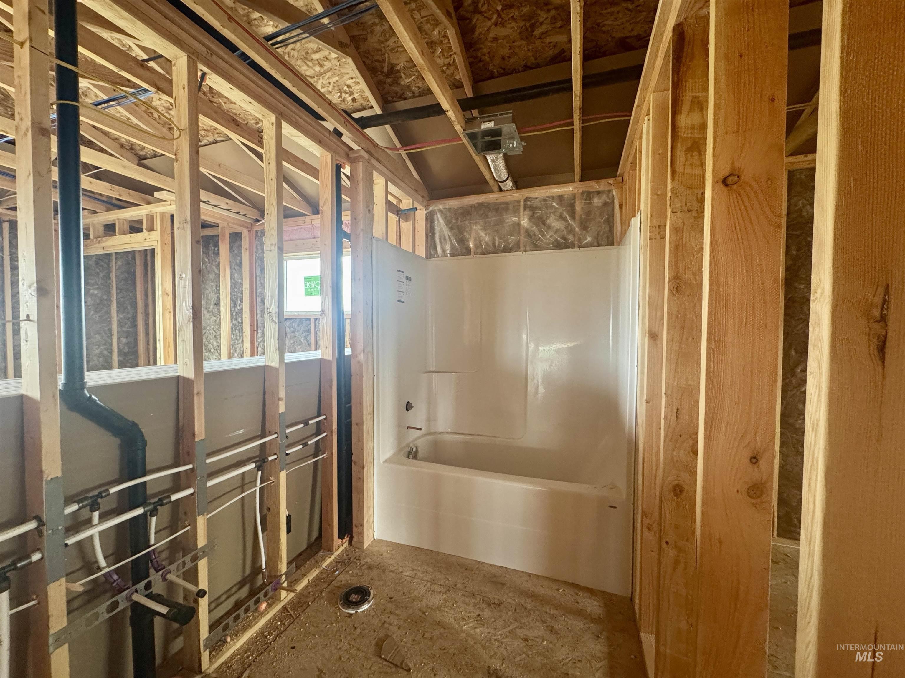 2525 E 3rd Street, Moscow, Idaho 83843, 5 Bedrooms, 3 Bathrooms, Residential For Sale, Price $779,000, 98968540