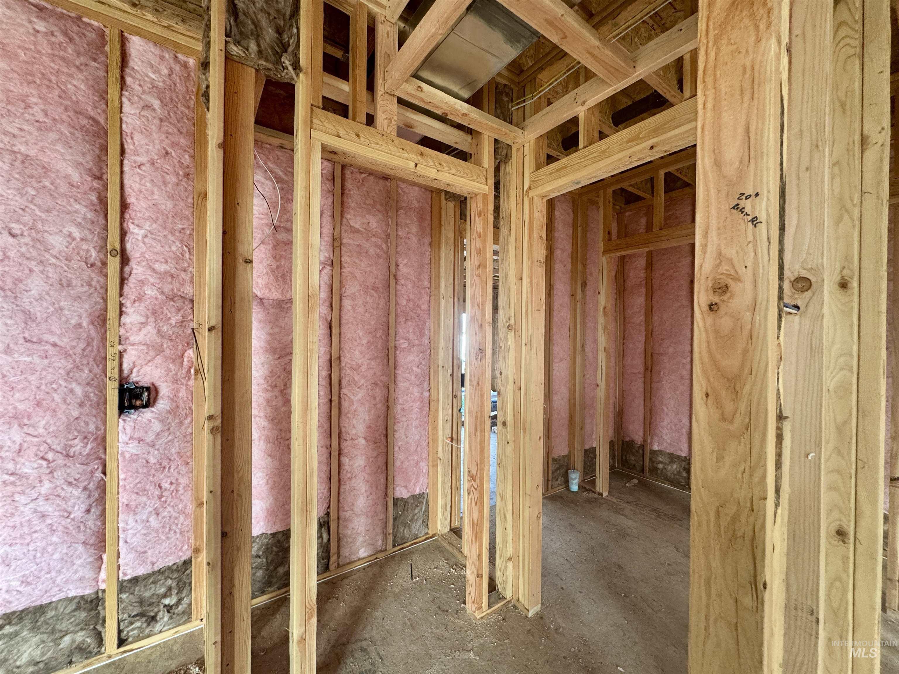 2525 E 3rd Street, Moscow, Idaho 83843, 5 Bedrooms, 3 Bathrooms, Residential For Sale, Price $779,000, 98968540