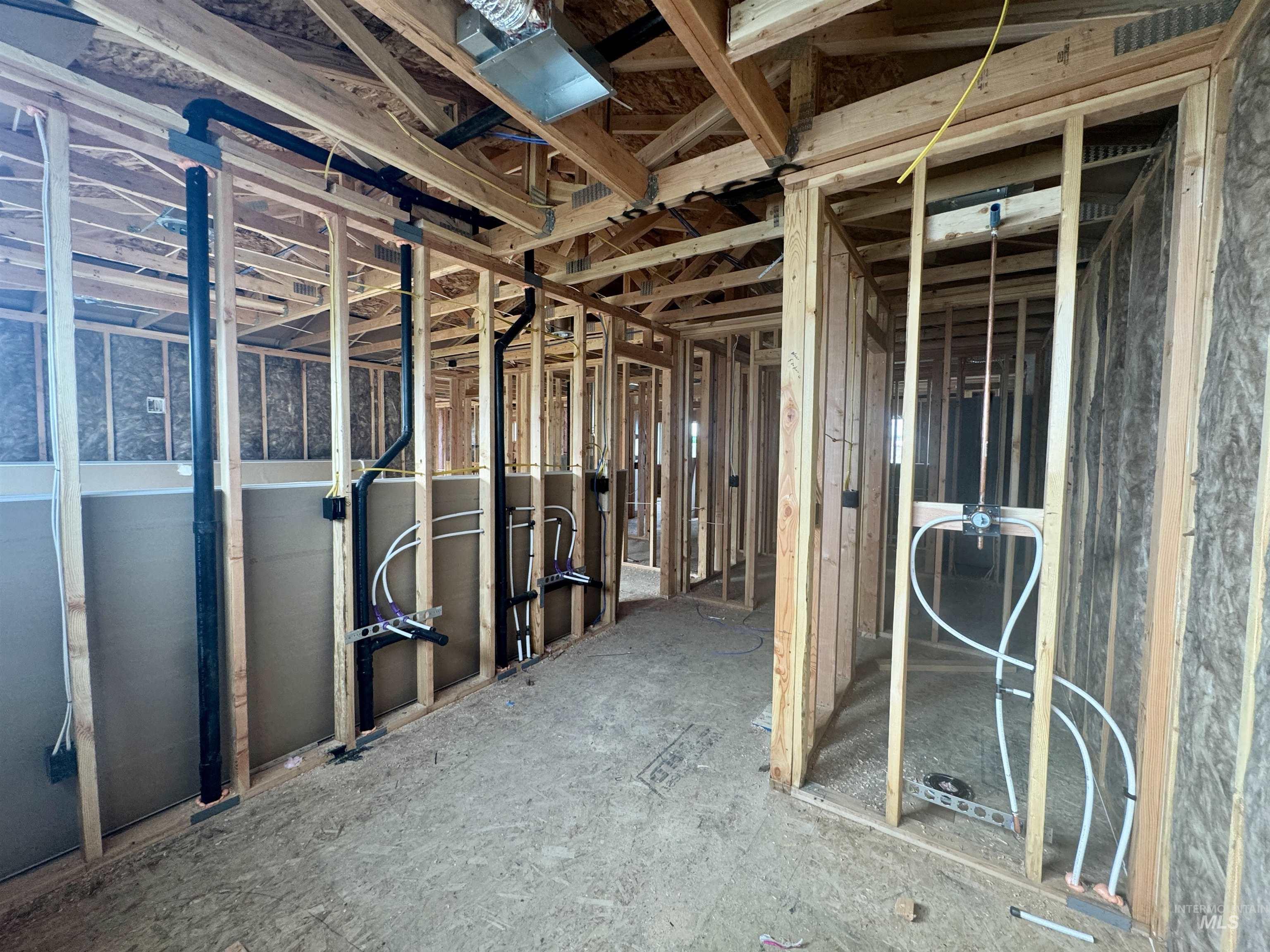 2525 E 3rd Street, Moscow, Idaho 83843, 5 Bedrooms, 3 Bathrooms, Residential For Sale, Price $779,000, 98968540