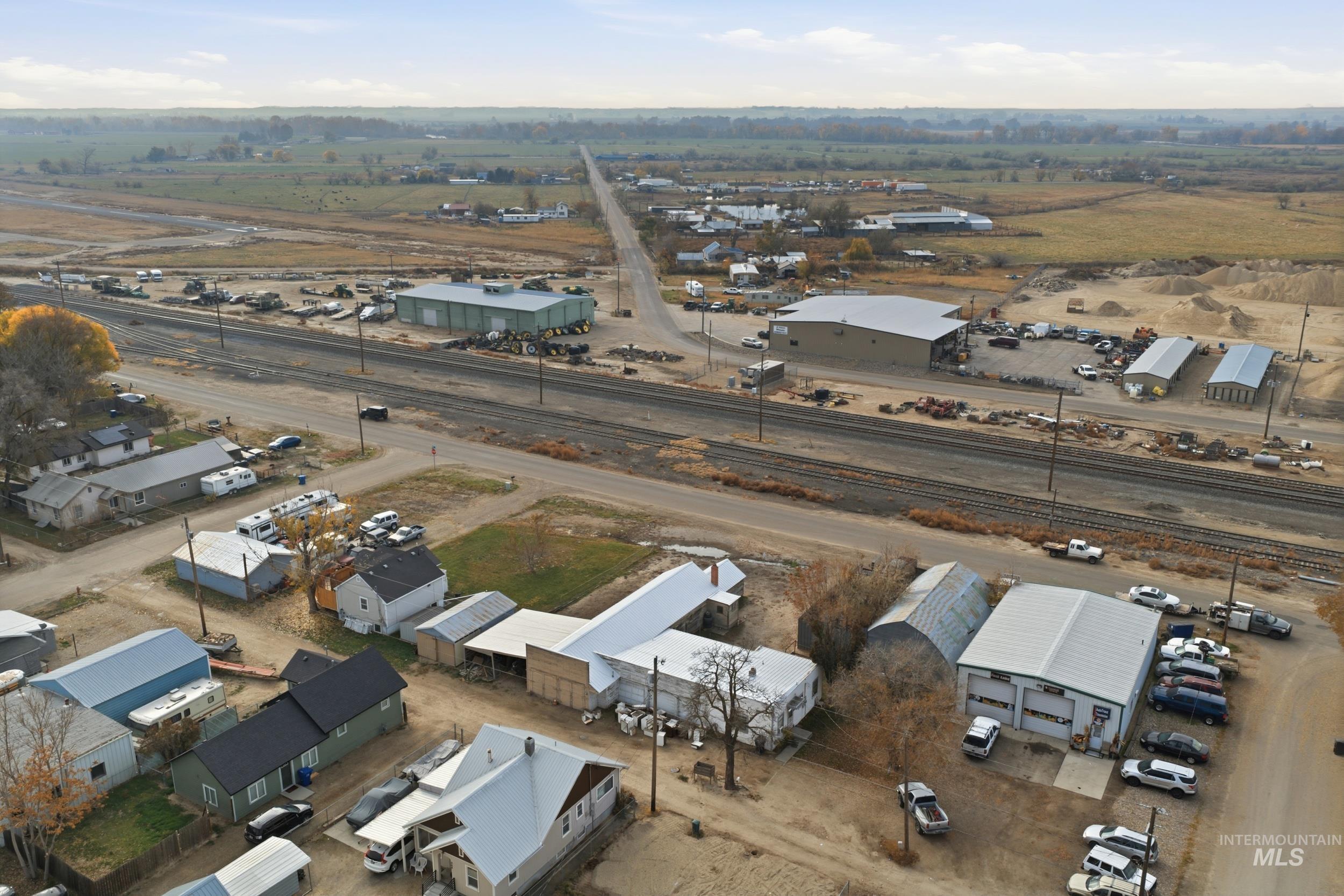 106 N 5th St, Parma, Idaho 83660, 1 Bedroom, 1 Bathroom, Residential Income For Sale, Price $240,000,MLS 98968543