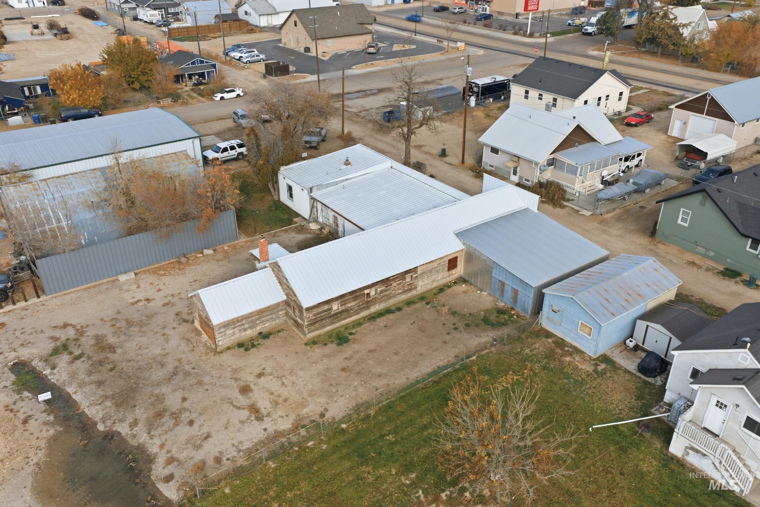 106 N 5th St, Parma, Idaho 83660, 1 Bedroom, 1 Bathroom, Residential Income For Sale, Price $240,000,MLS 98968543