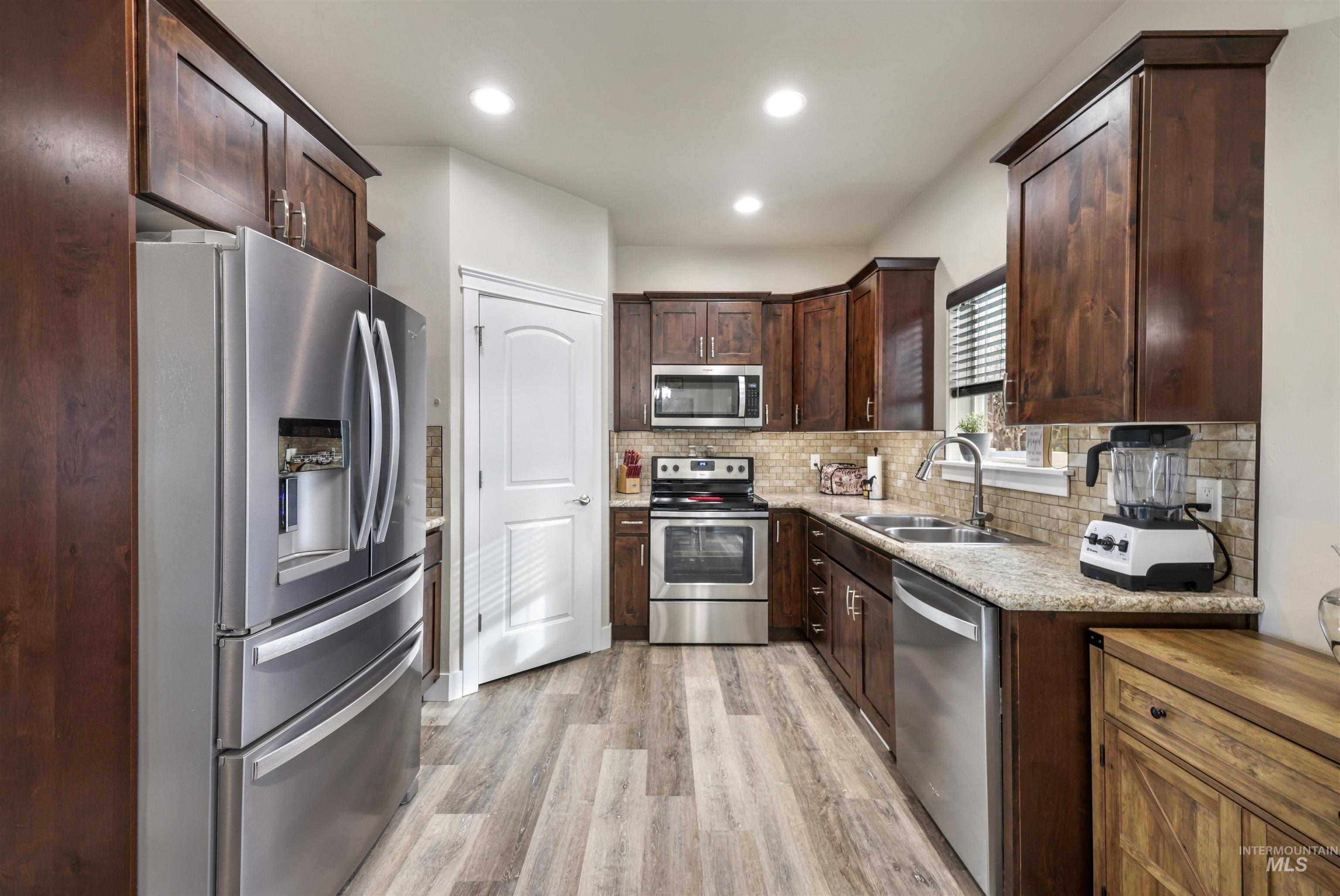 831 Lynx Dr, Jerome, Idaho 83338, 3 Bedrooms, 2 Bathrooms, Residential For Sale, Price $345,000, 98968544