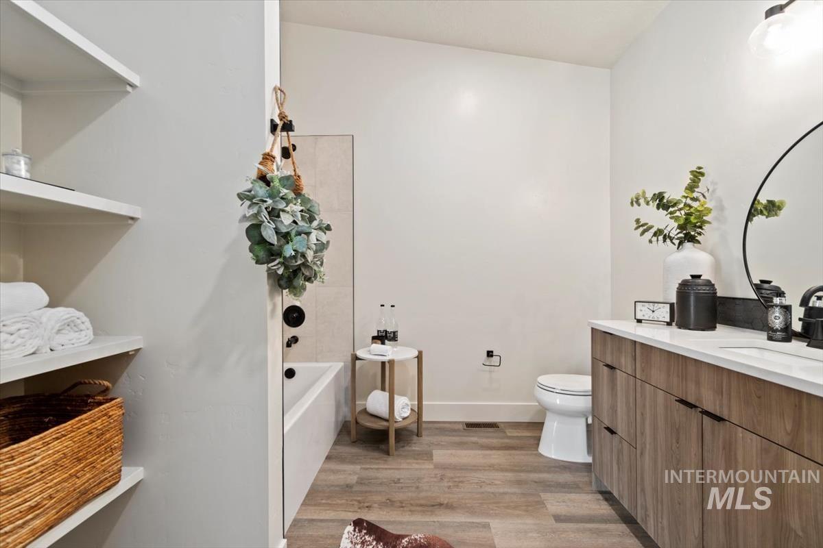 384 W London Street, Middleton, Idaho 83644, 1 Bedroom, 1 Bathroom, Rental For Rent, Price $1,350, 98968551