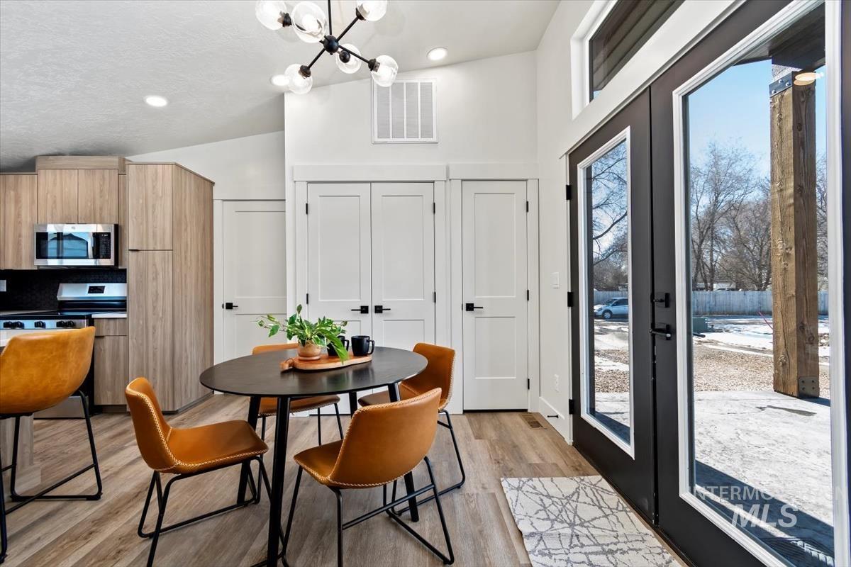 384 W London Street, Middleton, Idaho 83644, 1 Bedroom, 1 Bathroom, Rental For Rent, Price $1,350, 98968551