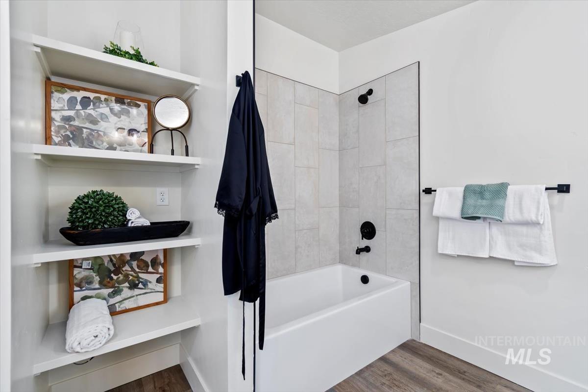 384 W London Street, Middleton, Idaho 83644, 1 Bedroom, 1 Bathroom, Rental For Rent, Price $1,350, 98968551