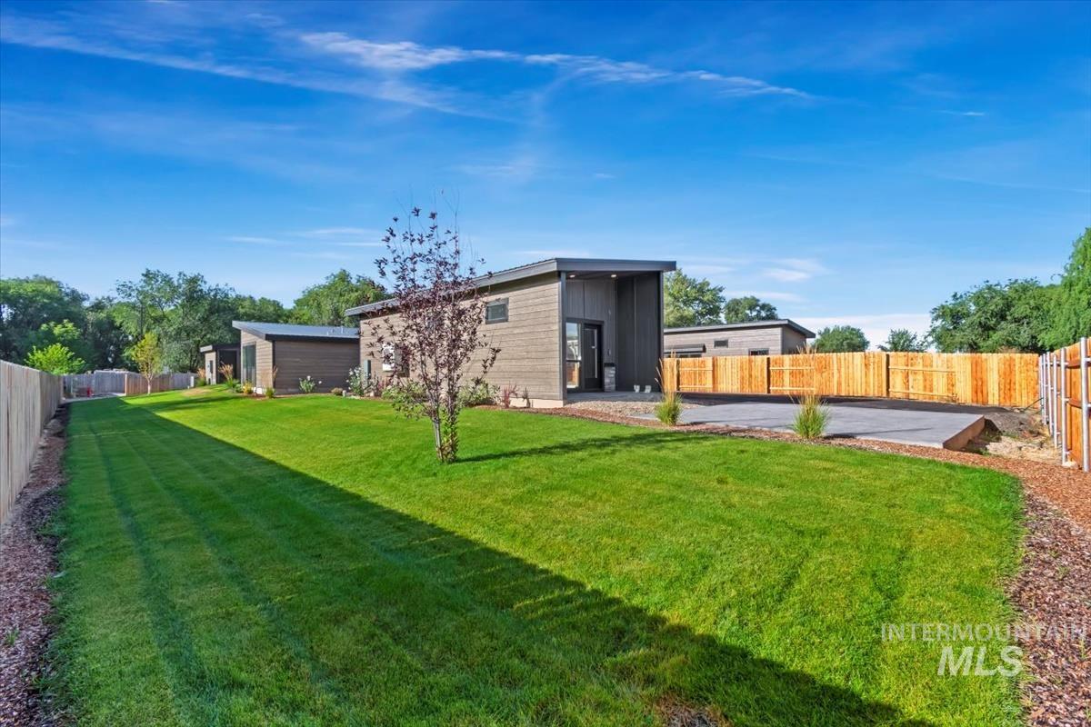 384 W London Street, Middleton, Idaho 83644, 1 Bedroom, 1 Bathroom, Rental For Rent, Price $1,350, 98968551