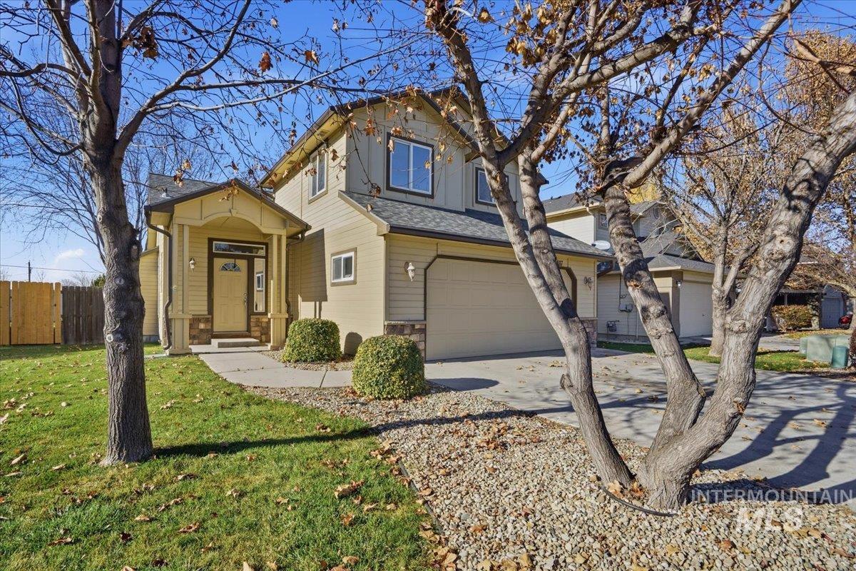 1117 S Spoonbill, Meridian, Idaho 83642, 3 Bedrooms, 2.5 Bathrooms, Residential For Sale, Price $415,000, 98968556